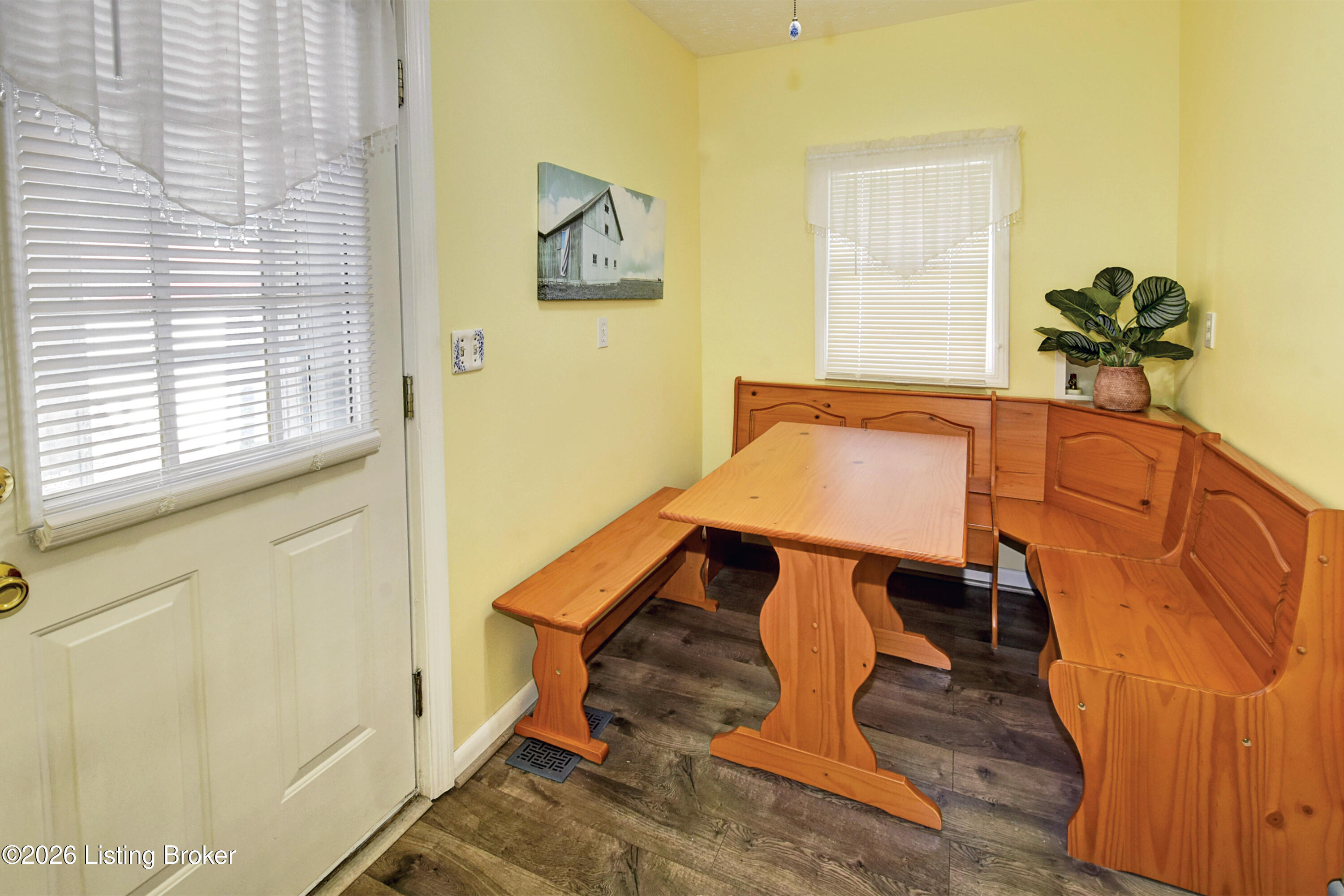 11524 Lower River Rd Property Photo 11