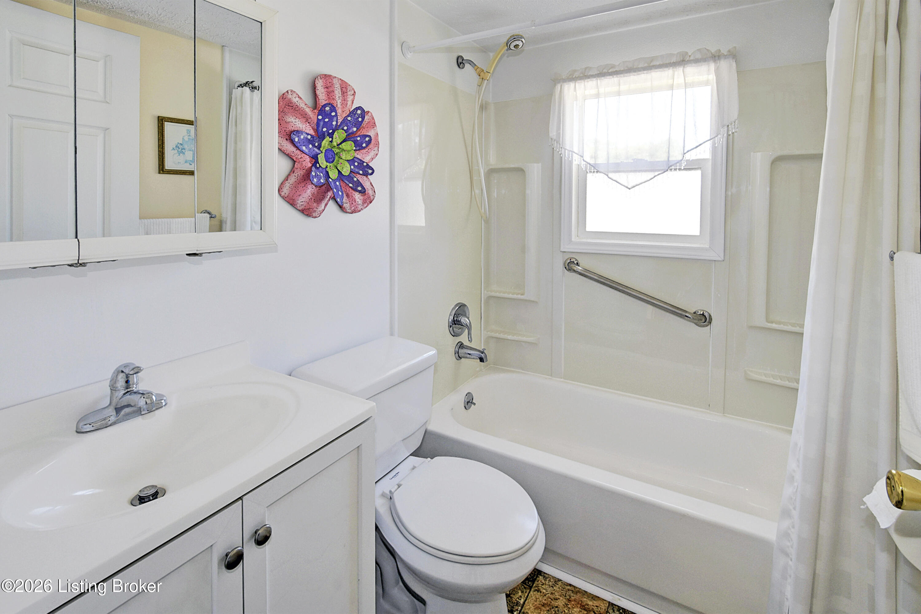 11524 Lower River Rd Property Photo 21