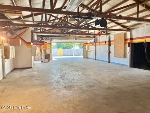 11524 Lower River Rd Property Photo 29