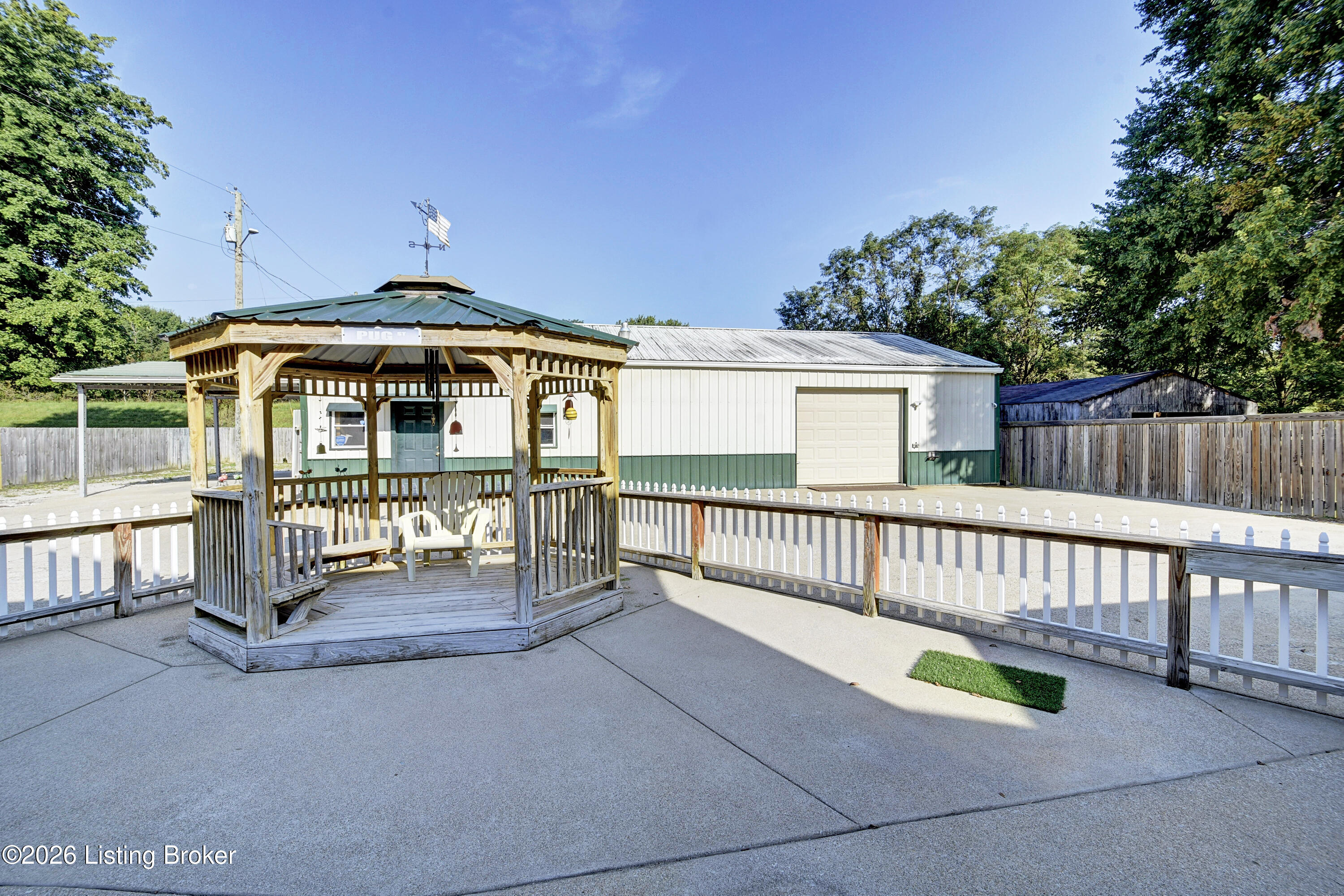 11524 Lower River Rd Property Photo 41