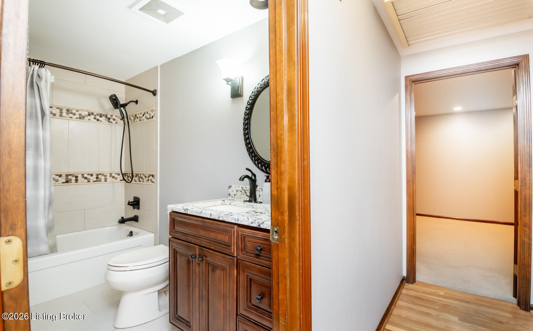 9604 Bay Hill Dr Property Photo 40