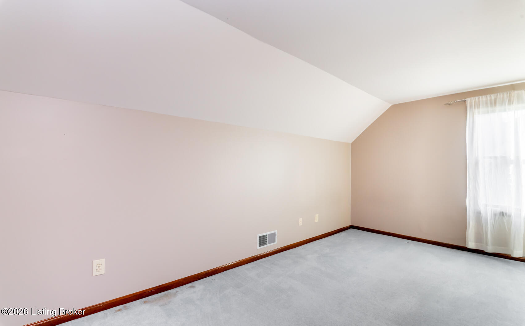 9604 Bay Hill Dr Property Photo 43