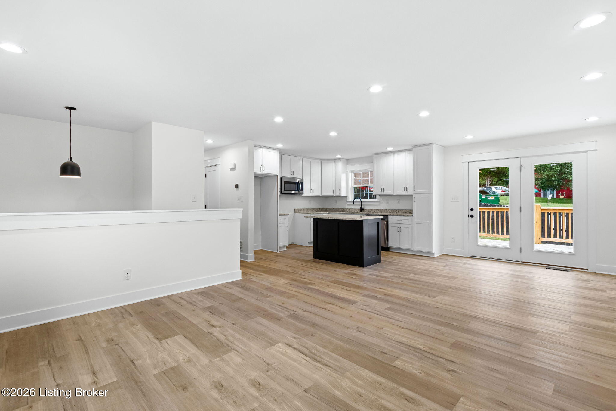 2125 Churchdown Ln Property Photo 6
