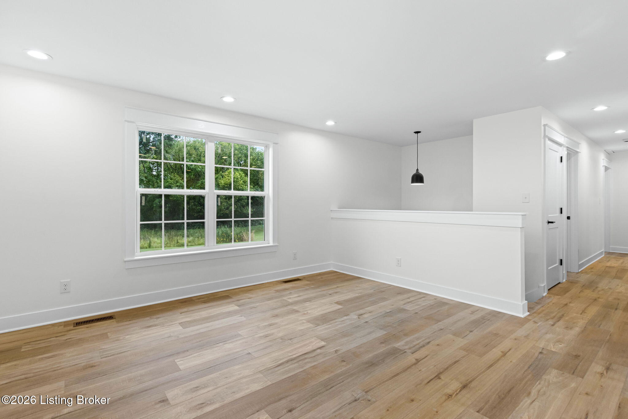 2125 Churchdown Ln Property Photo 8