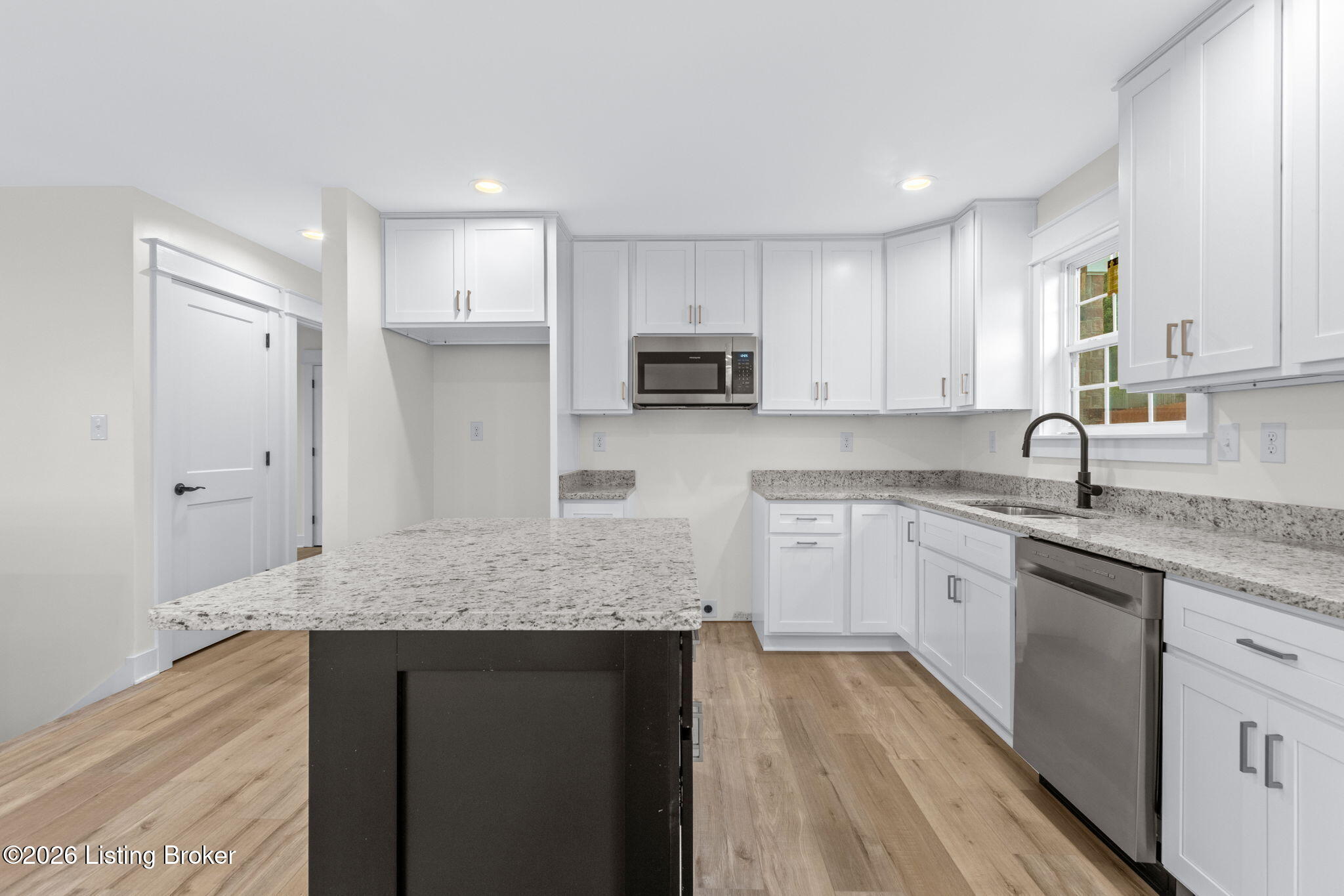 2125 Churchdown Ln Property Photo 15