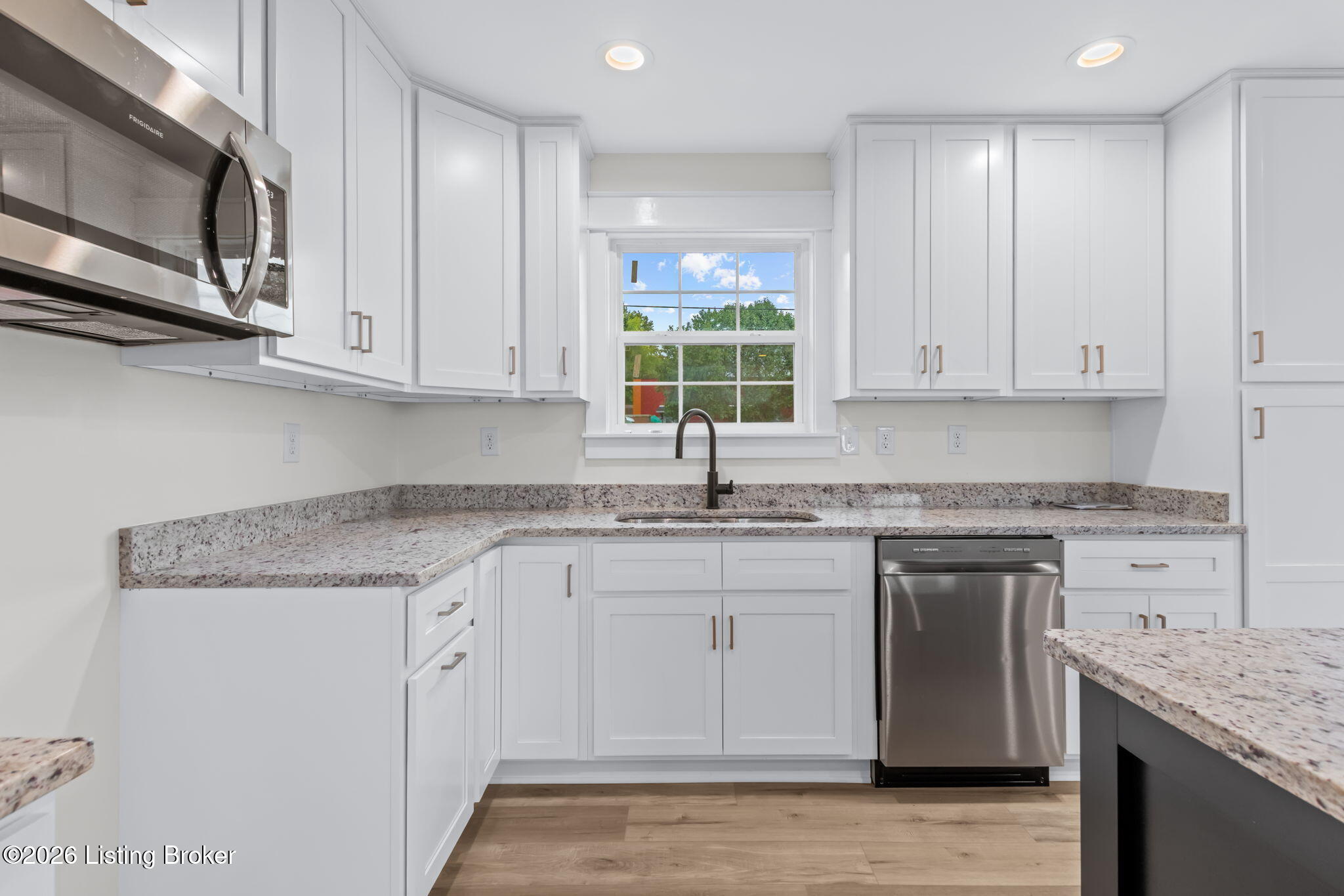 2125 Churchdown Ln Property Photo 17
