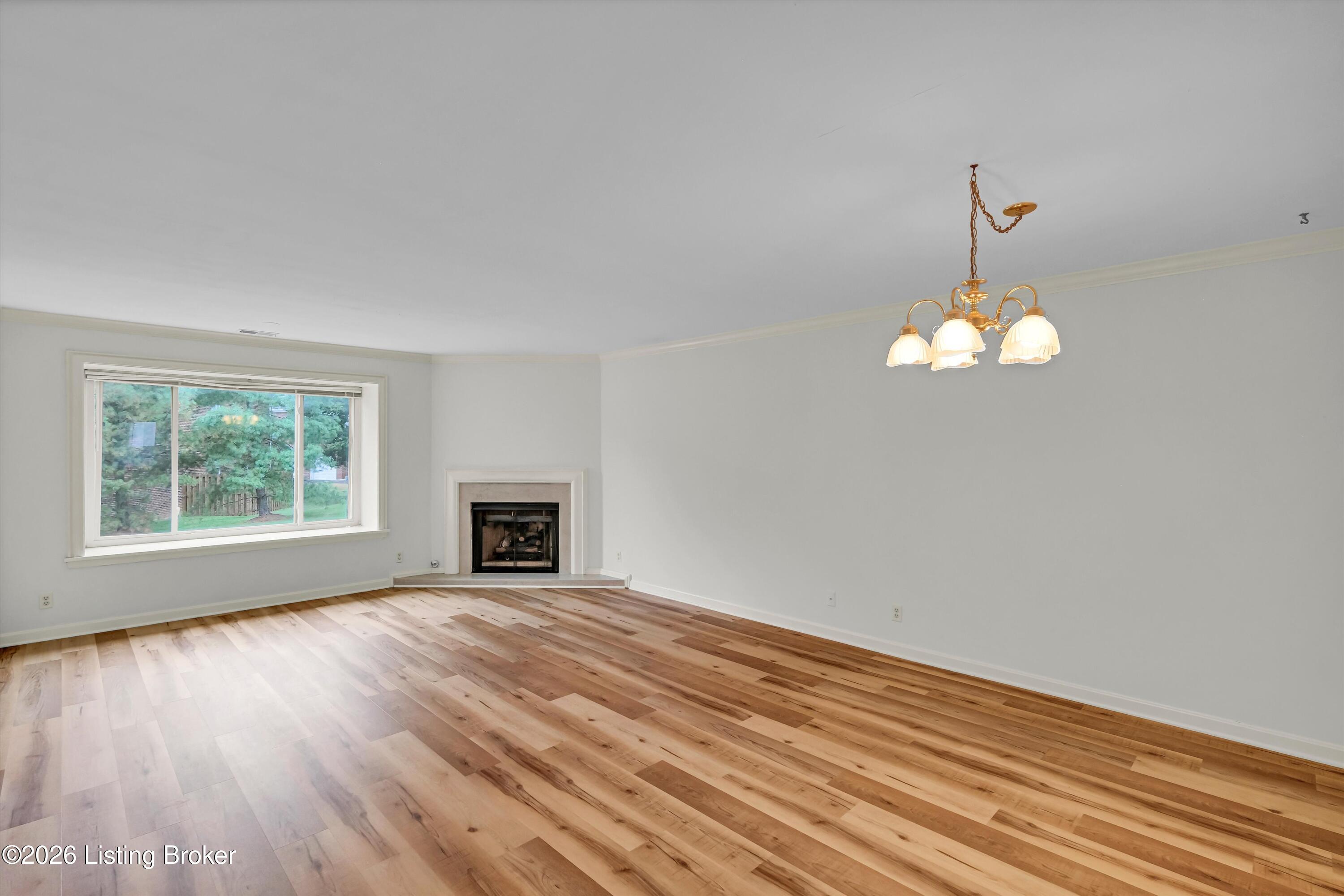 107 Shelby Pointe Dr Property Photo 10