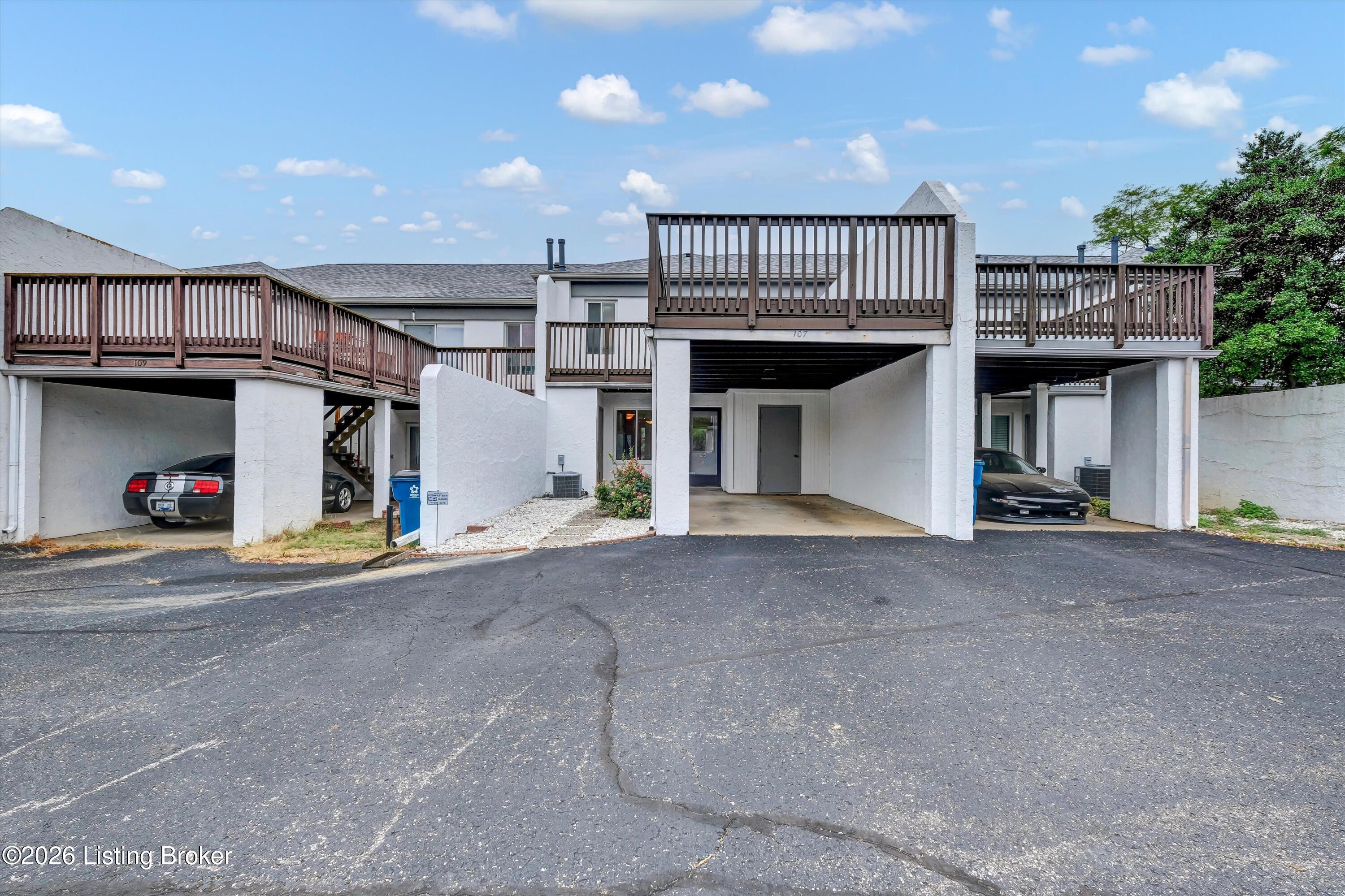 107 Shelby Pointe Dr Property Photo 32