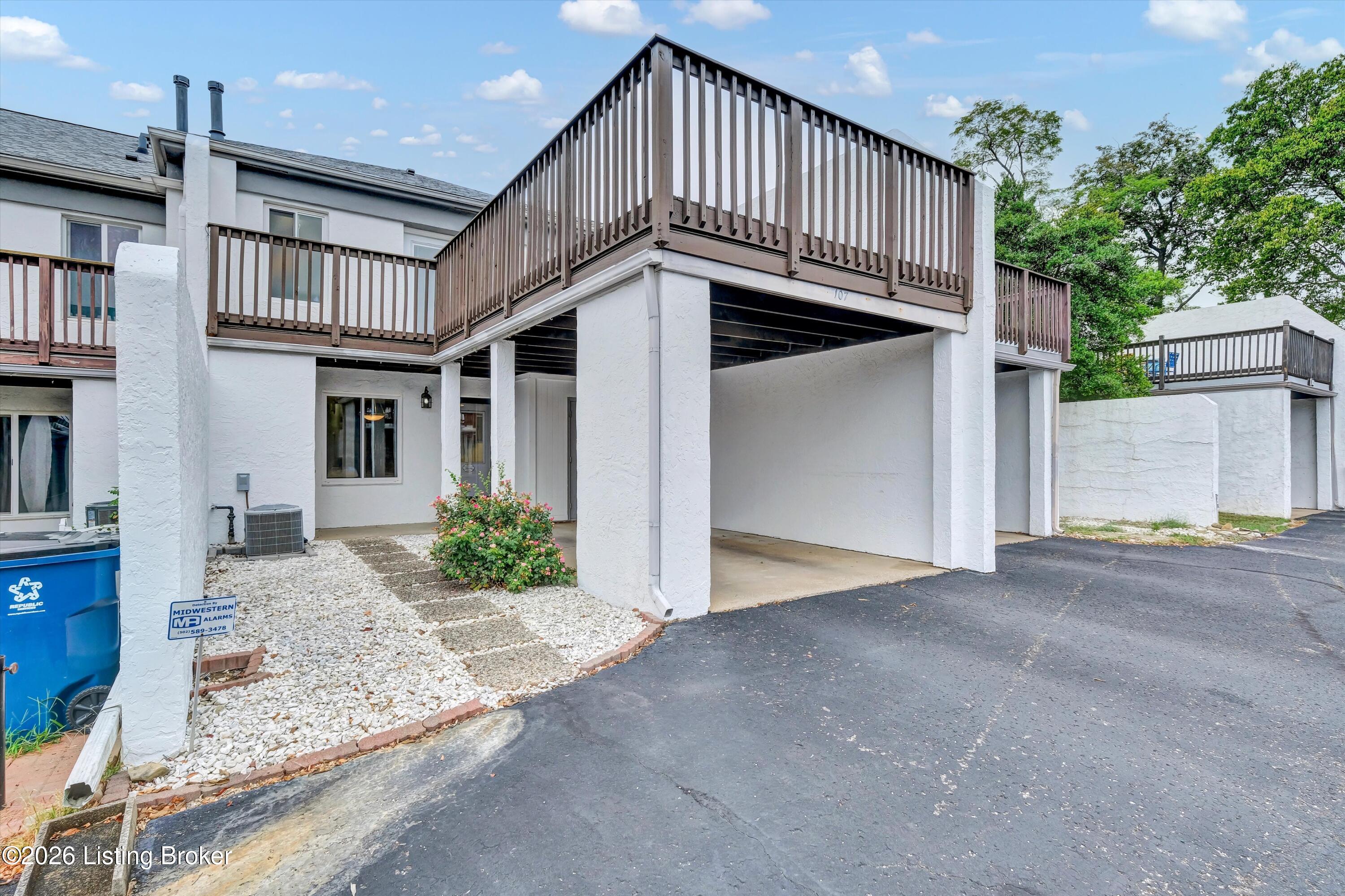 107 Shelby Pointe Dr Property Photo 33