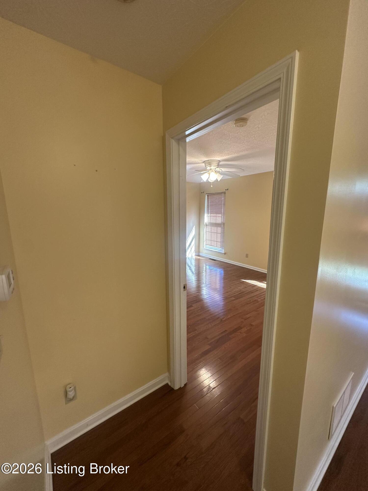 100 E Court Dr Property Photo 20