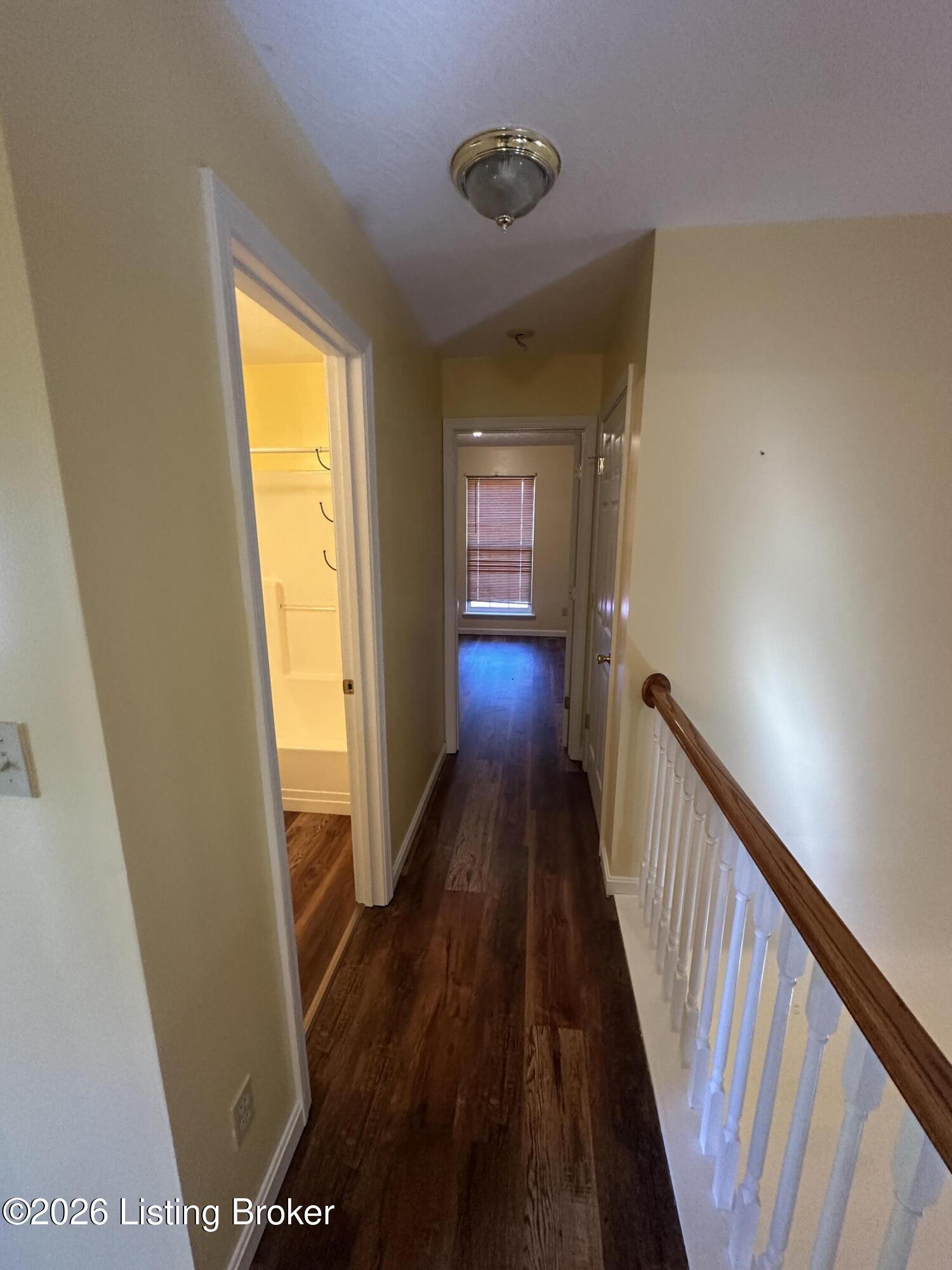 100 E Court Dr Property Photo 29
