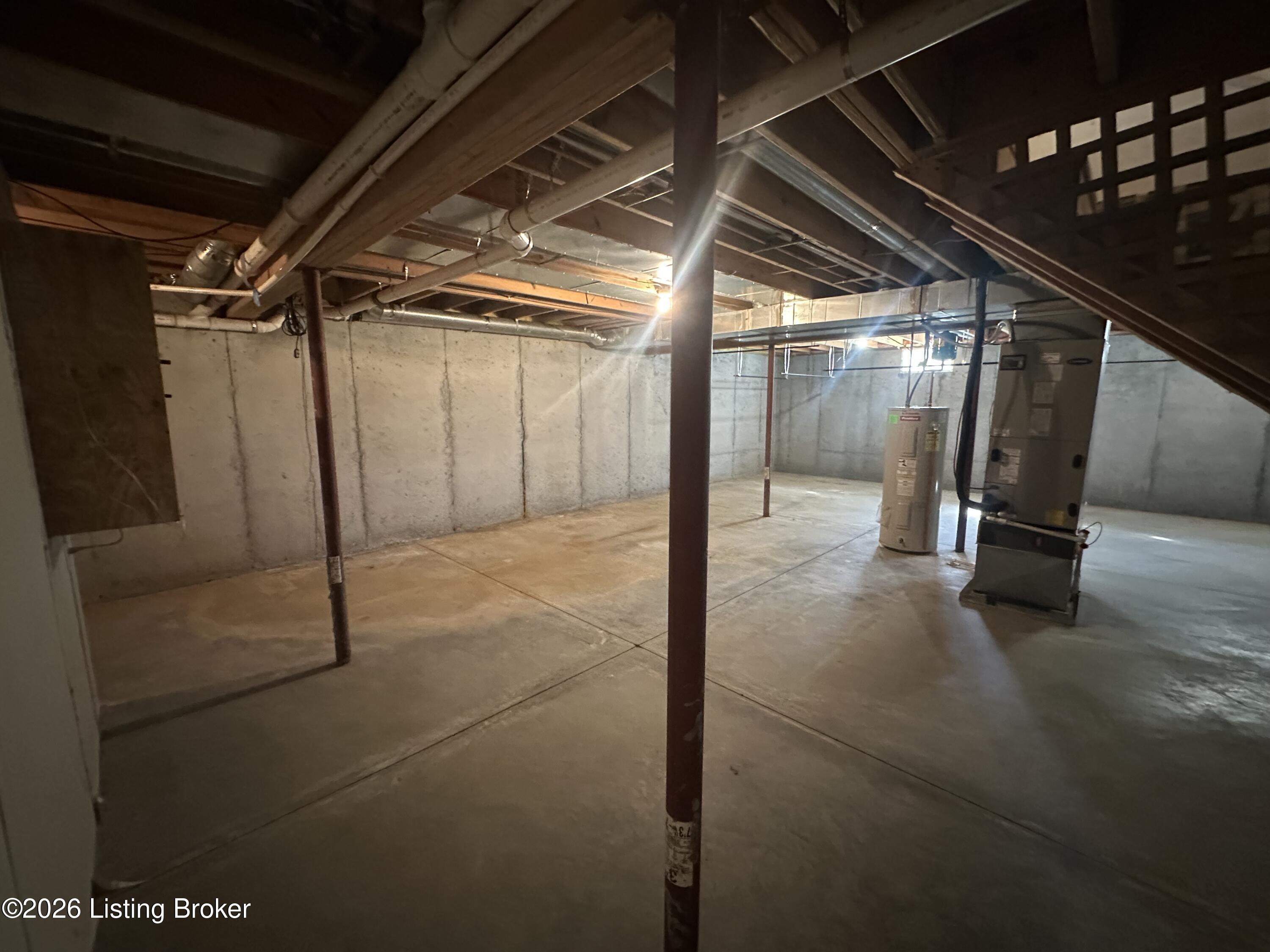 100 E Court Dr Property Photo 39
