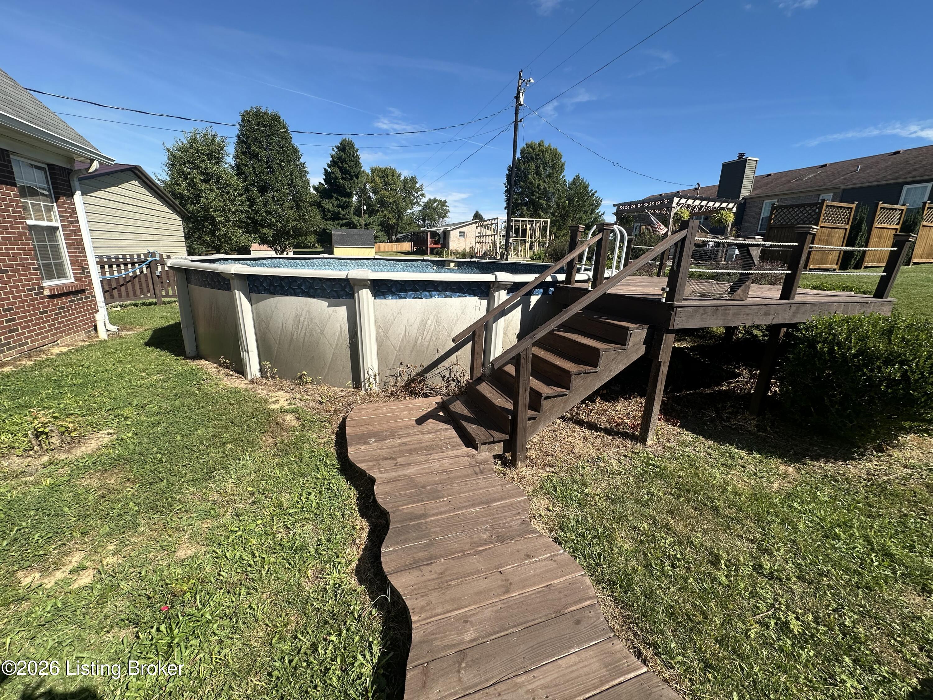 100 E Court Dr Property Photo 45