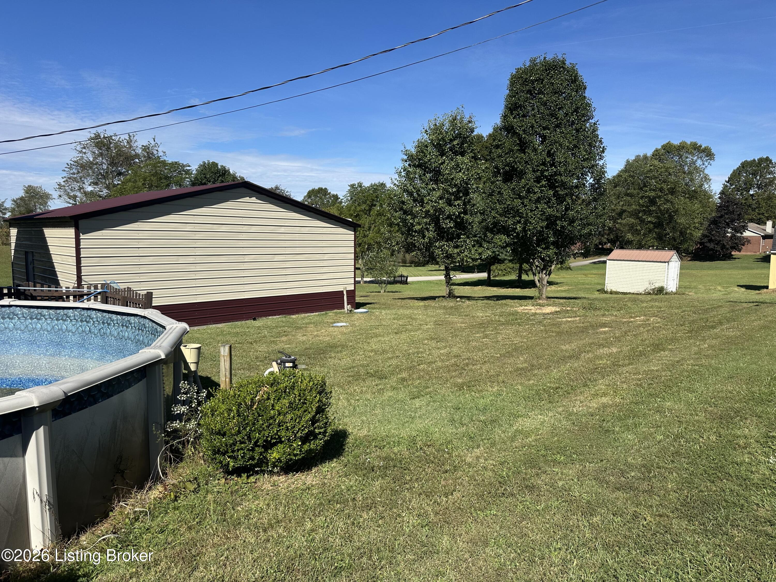 100 E Court Dr Property Photo 46
