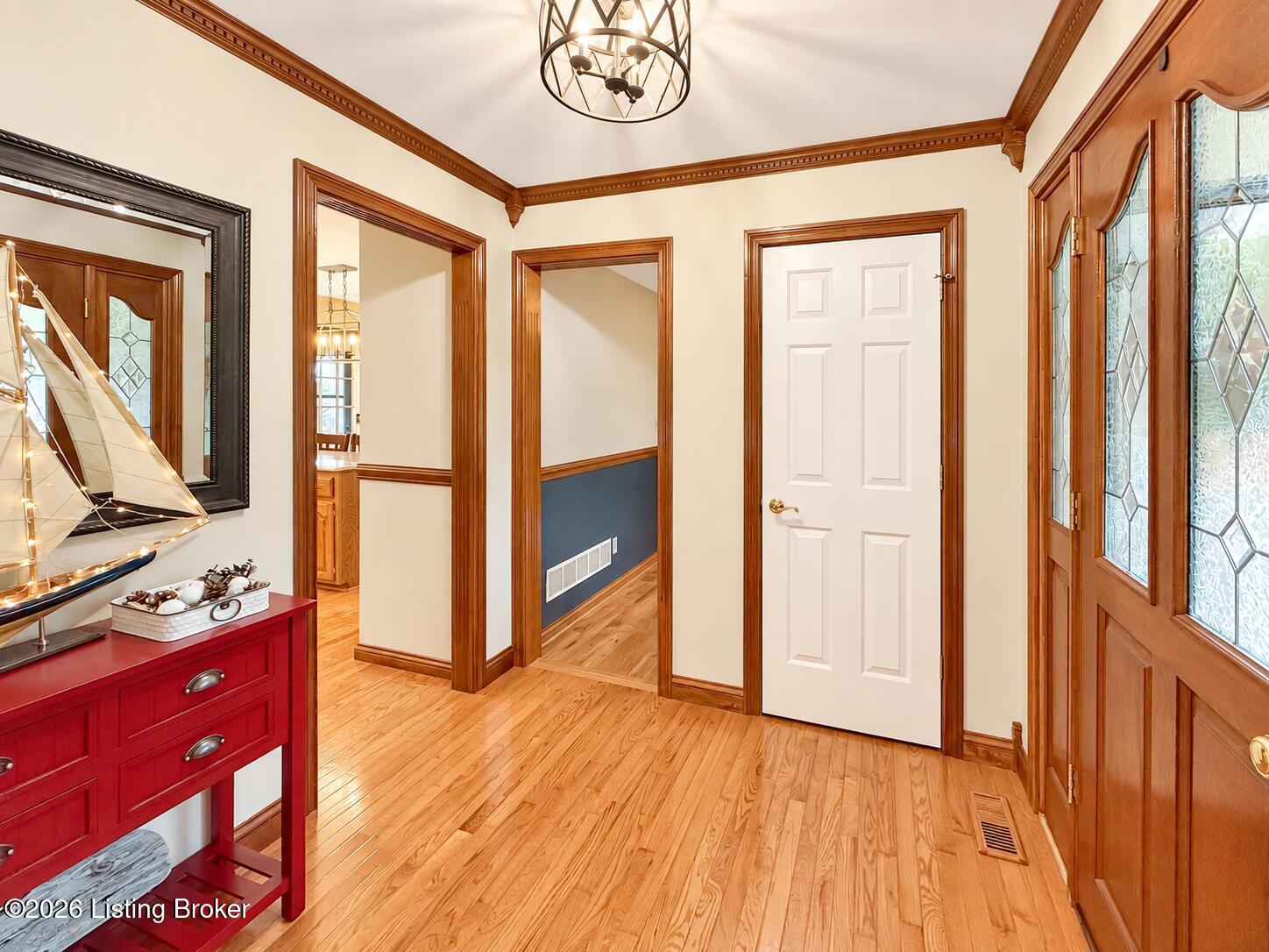 307 Laverne Ct Property Photo 25