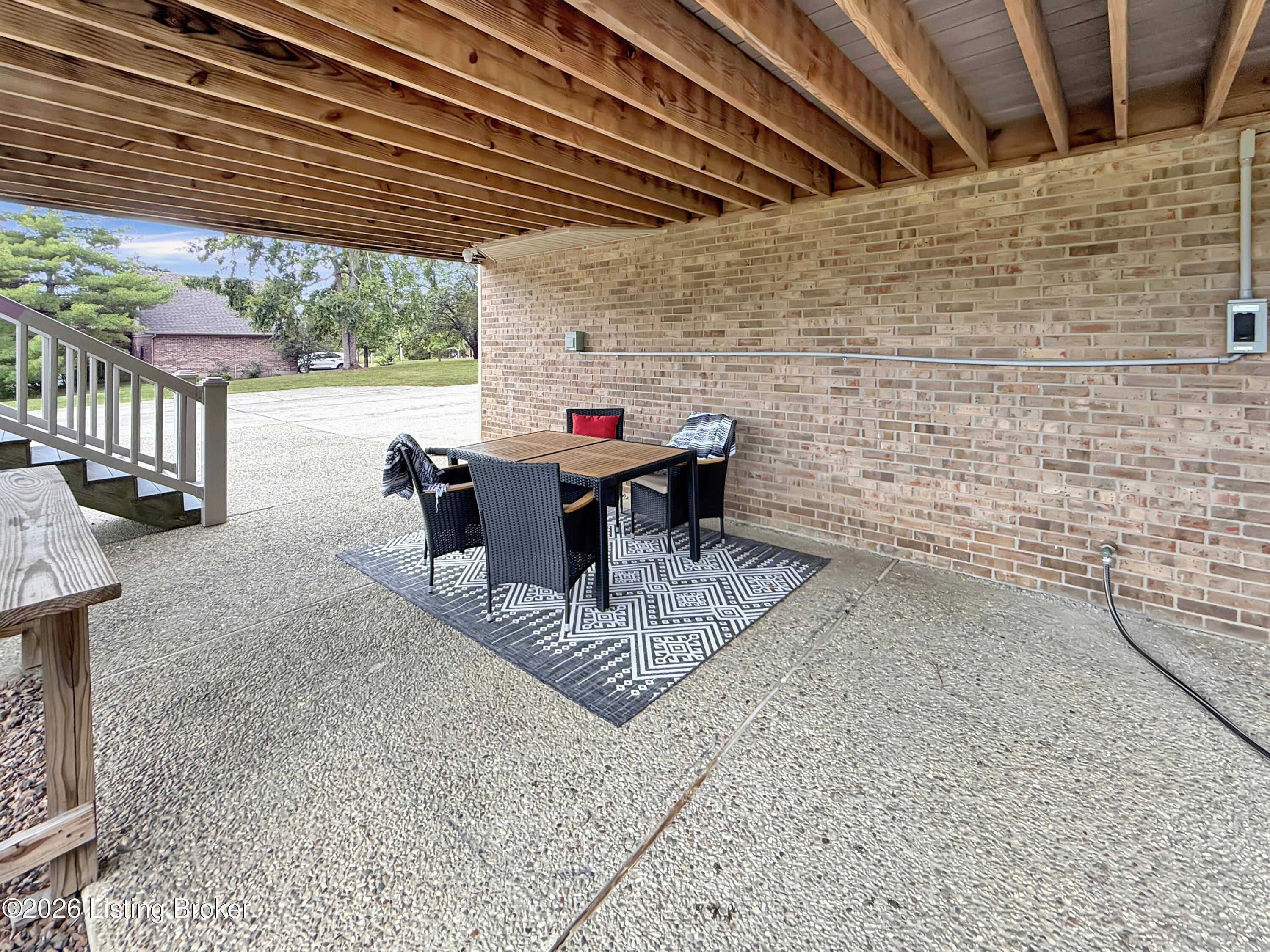 307 Laverne Ct Property Photo 62