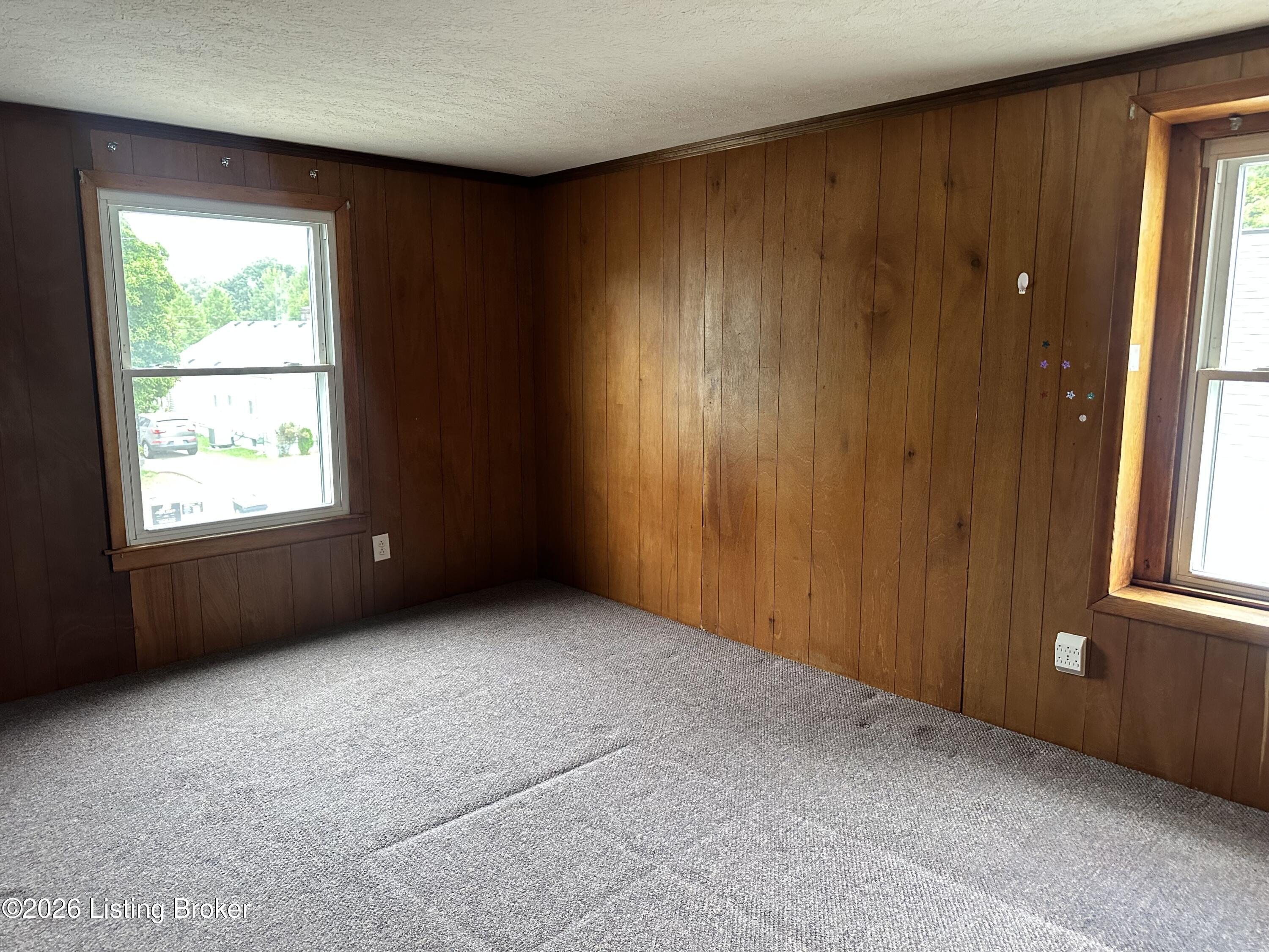 1346 Lillian Ave Property Photo 7