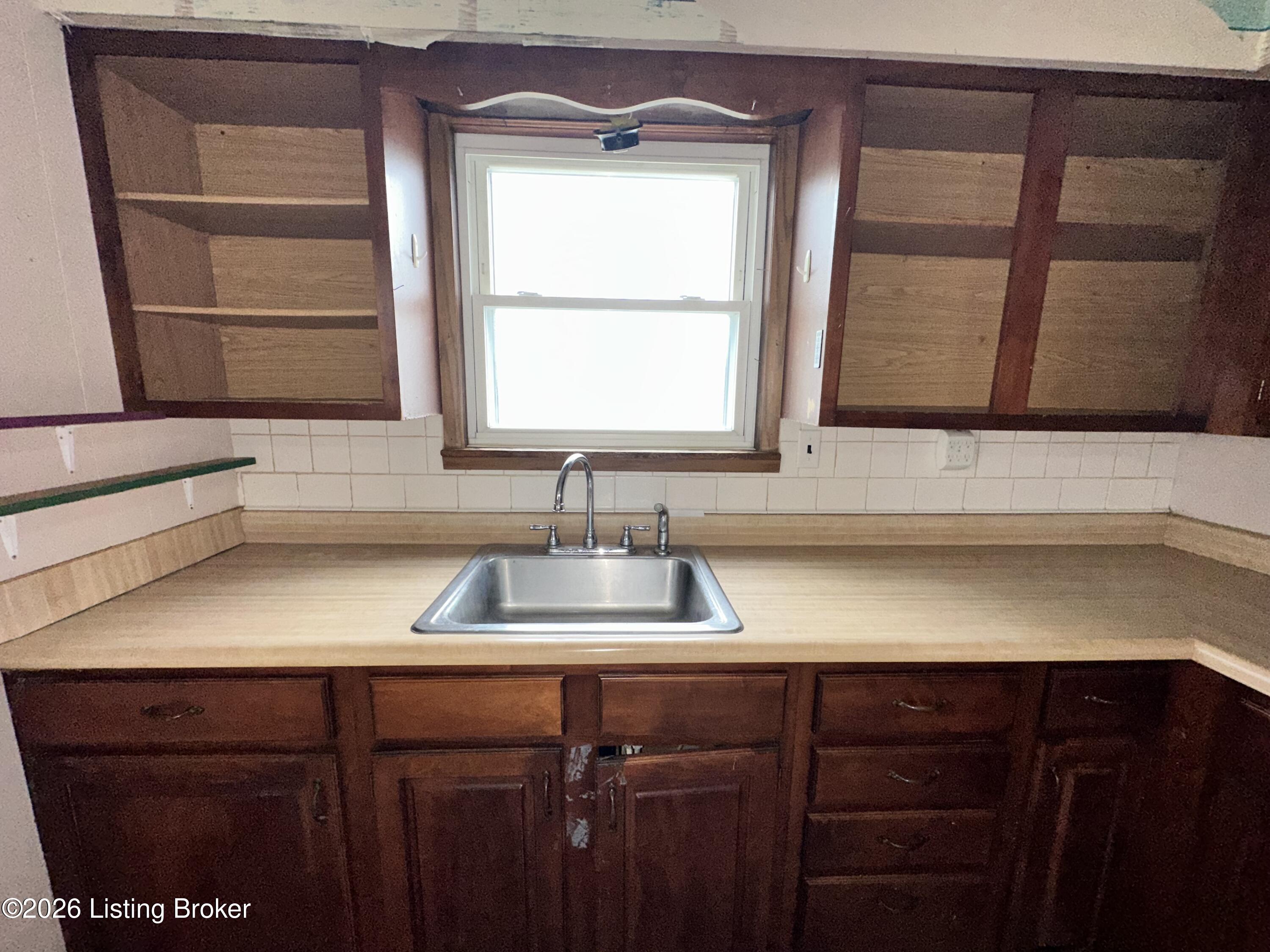 1346 Lillian Ave Property Photo 23