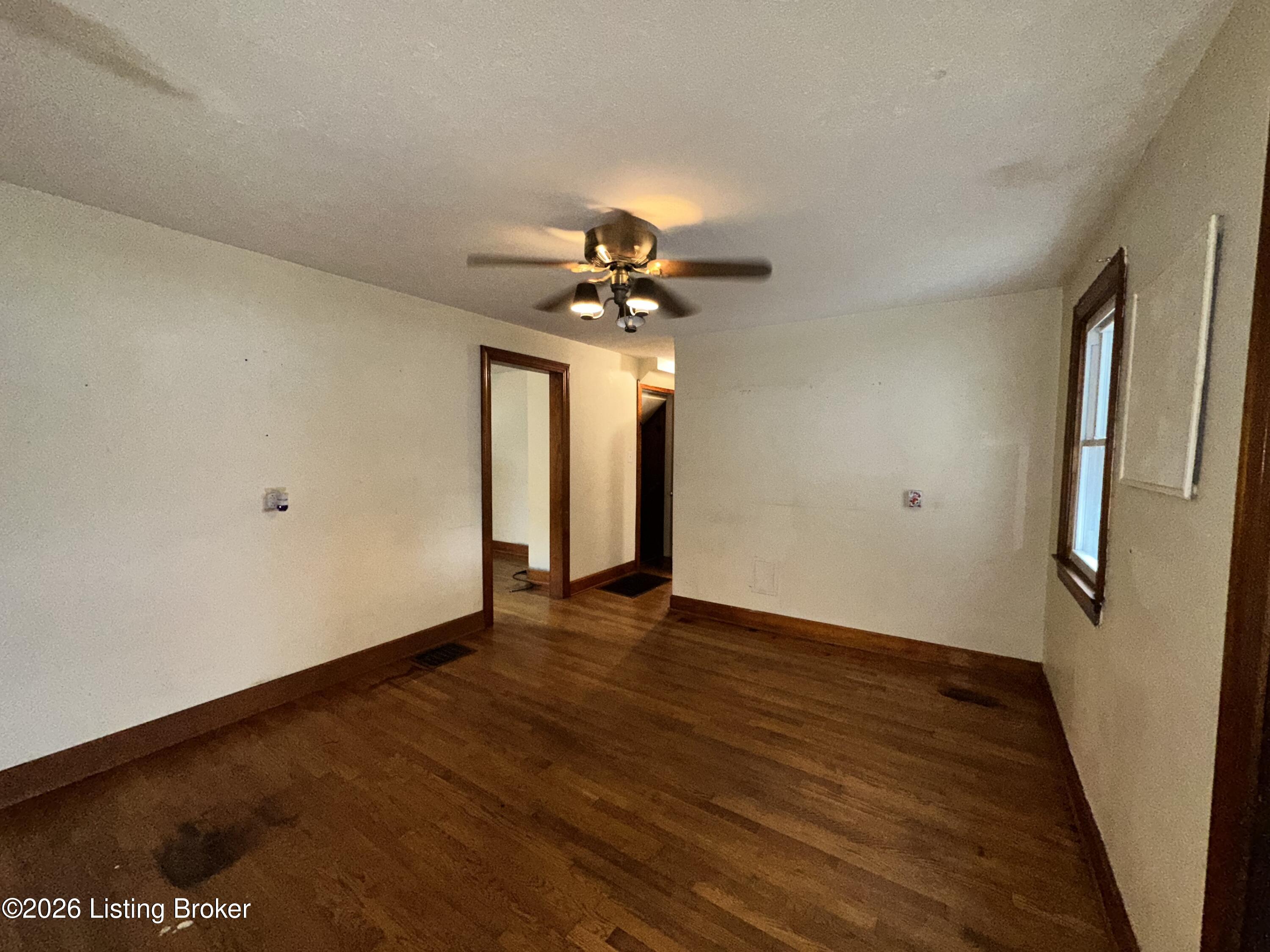 1346 Lillian Ave Property Photo 31