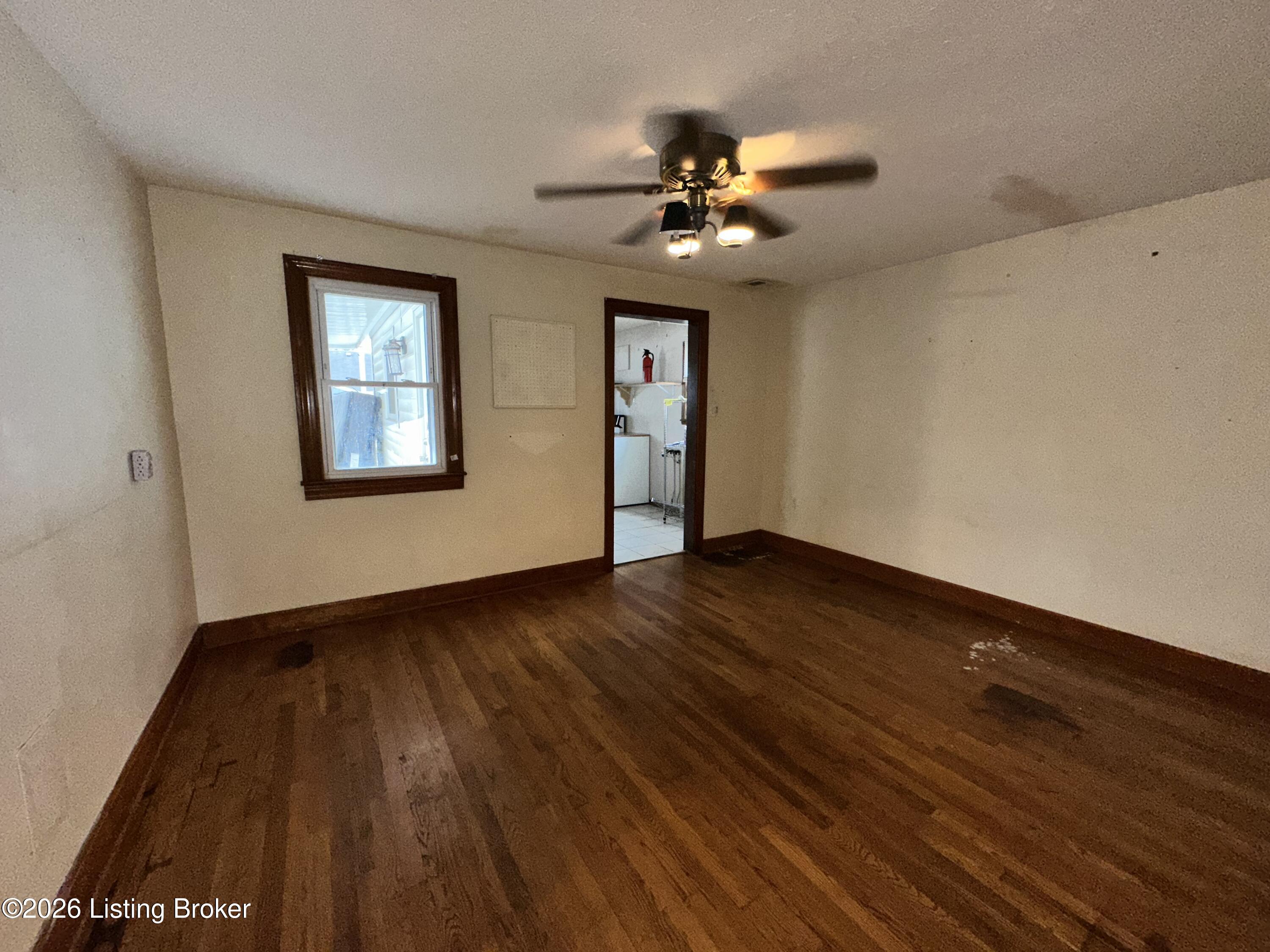 1346 Lillian Ave Property Photo 33