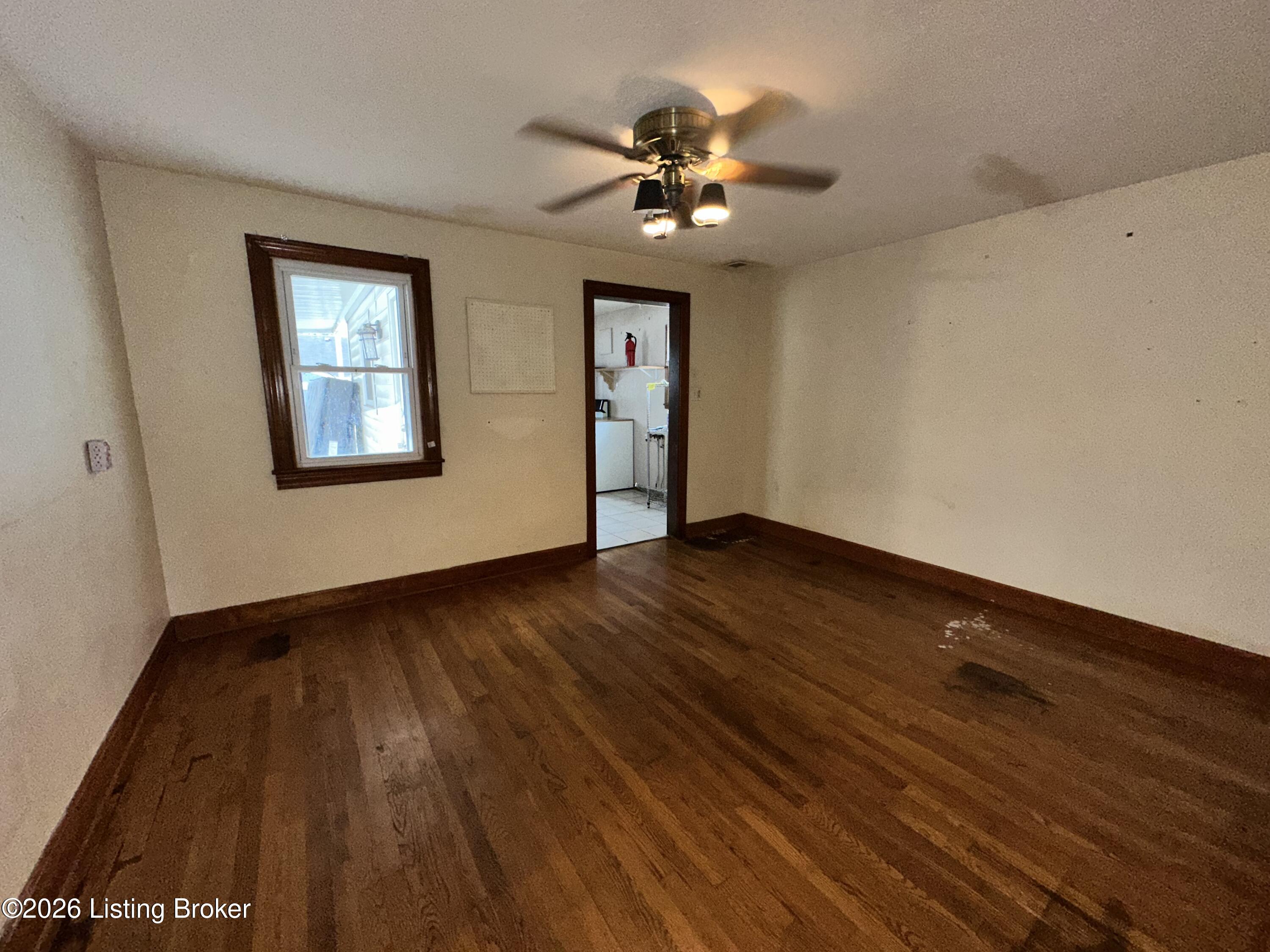 1346 Lillian Ave Property Photo 34