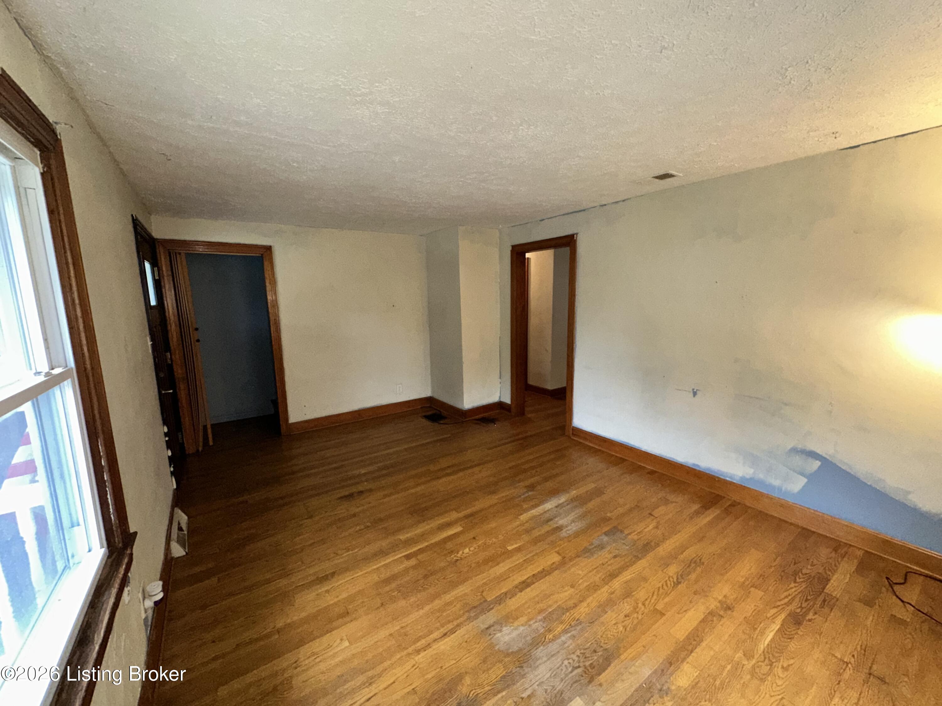 1346 Lillian Ave Property Photo 39