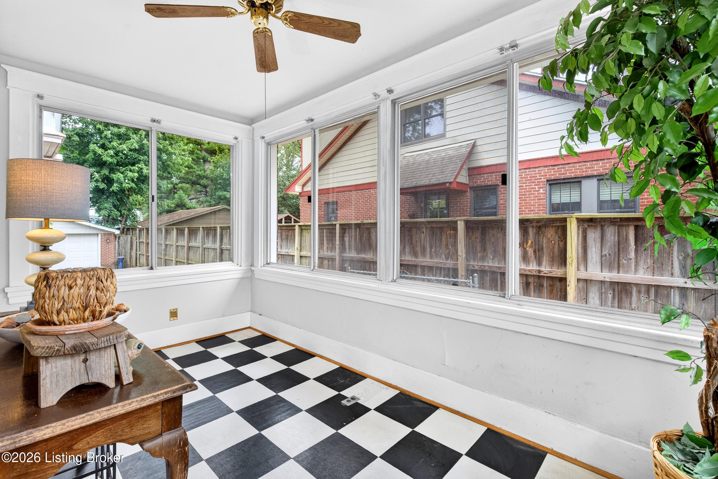 2537 Carolina Ave Property Photo 14