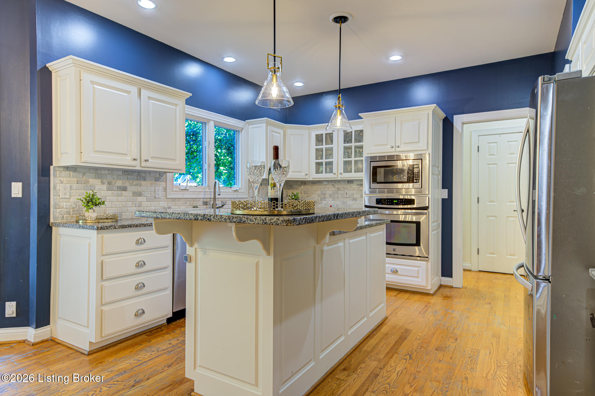 1302 Isleworth Dr Property Photo 6