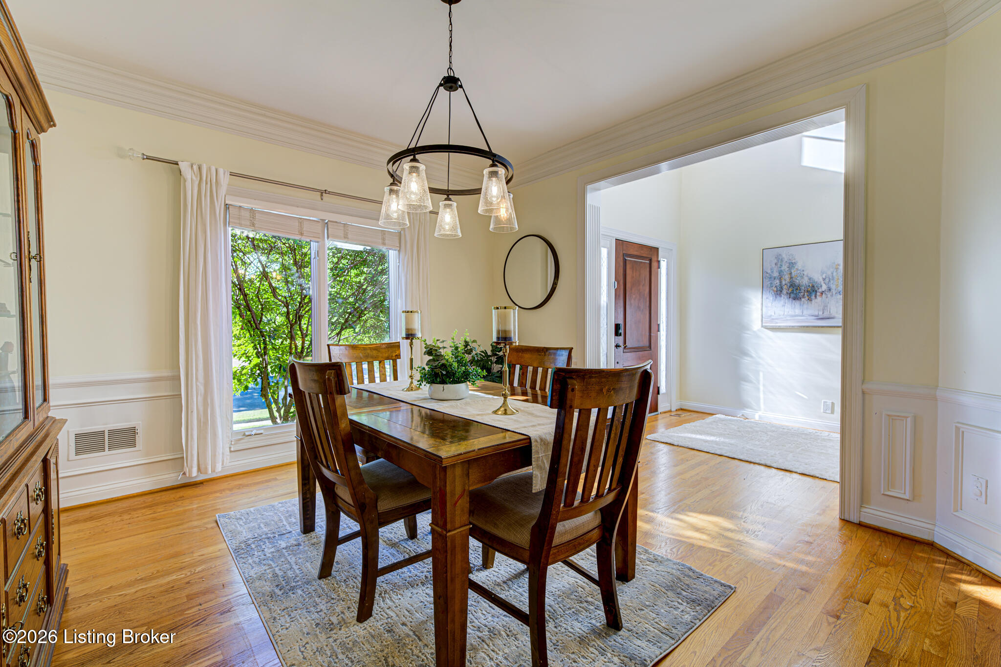 1302 Isleworth Dr Property Photo 9