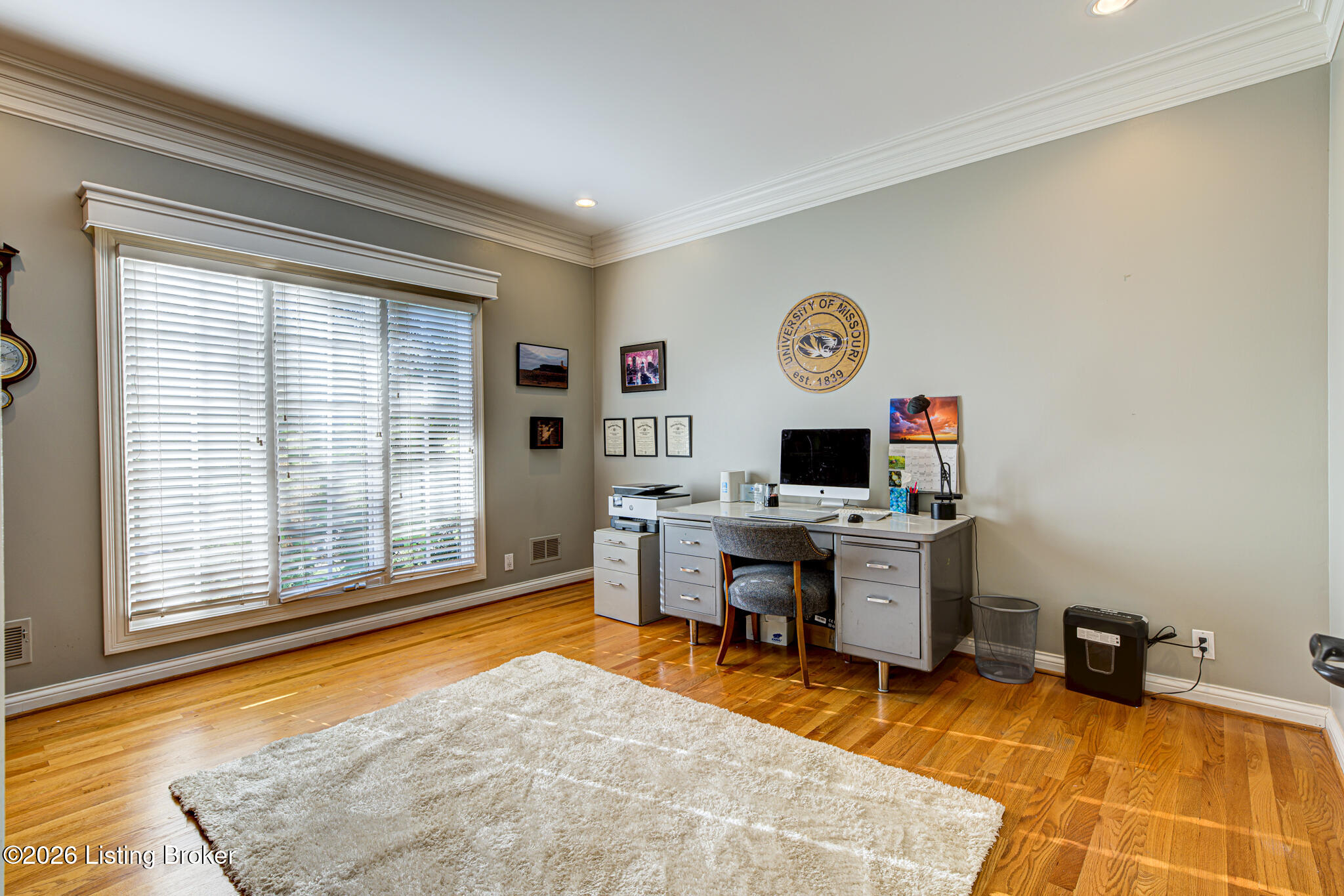 1302 Isleworth Dr Property Photo 10