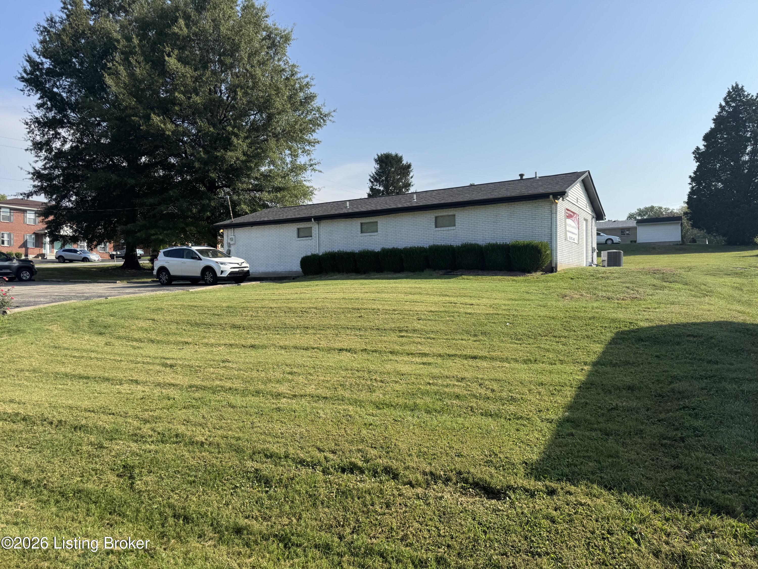 119 Topfield Rd Property Photo 1