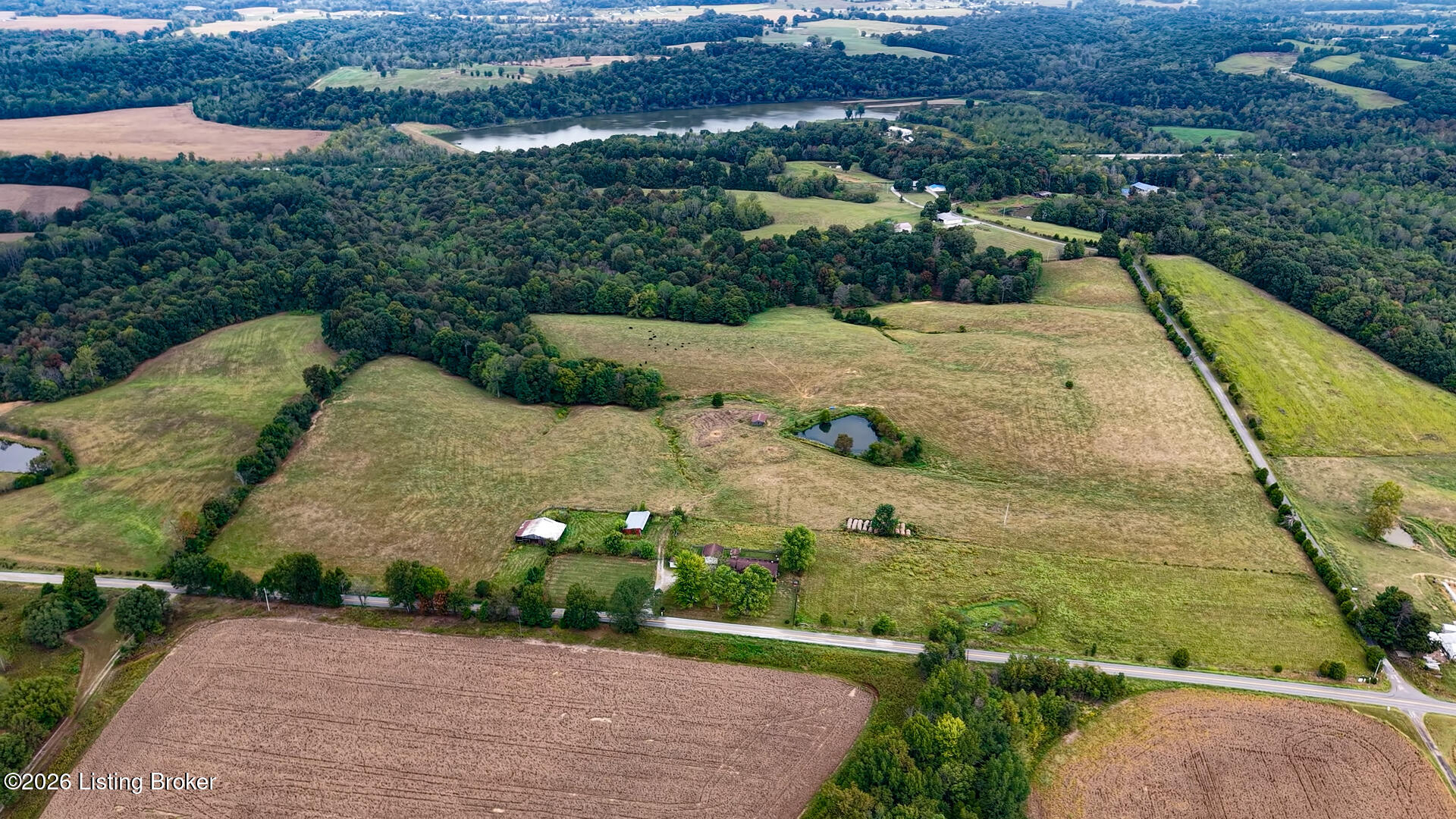 2924 Caney Creek Rd Property Photo 4