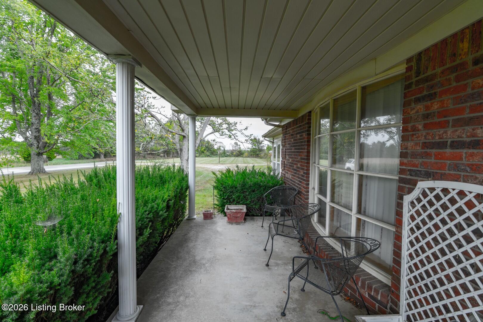 2924 Caney Creek Rd Property Photo 9