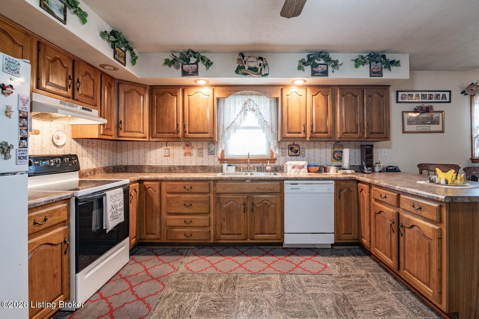 2924 Caney Creek Rd Property Photo 22