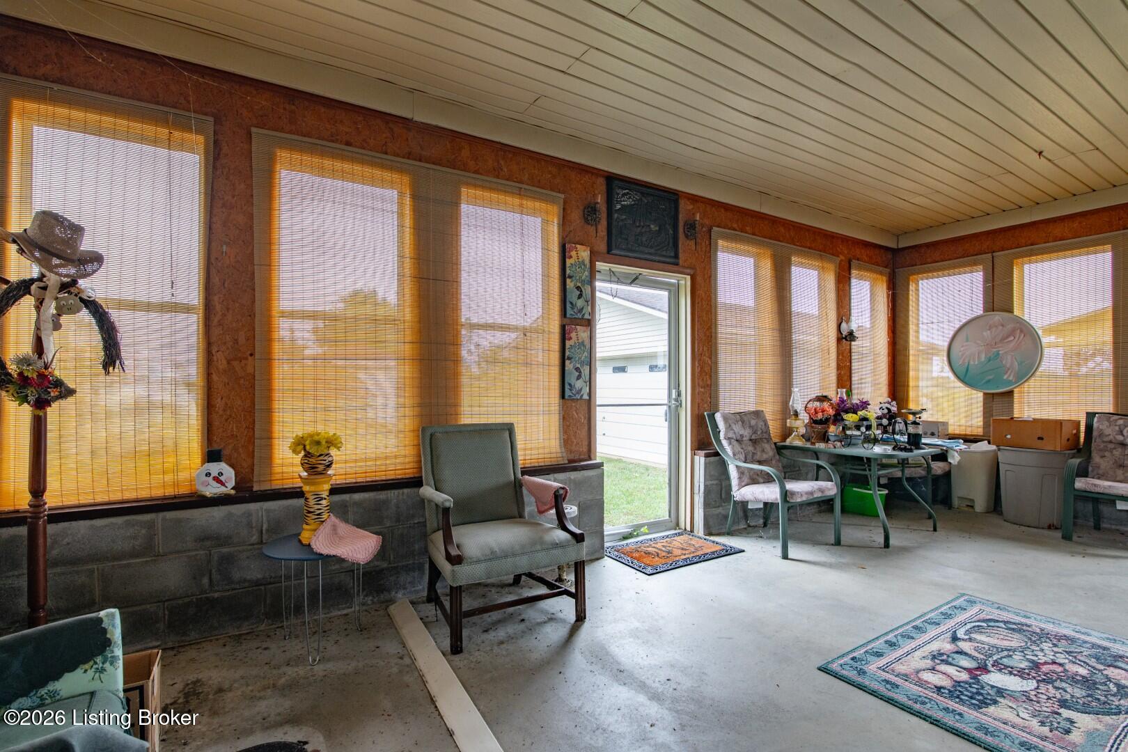 2924 Caney Creek Rd Property Photo 39