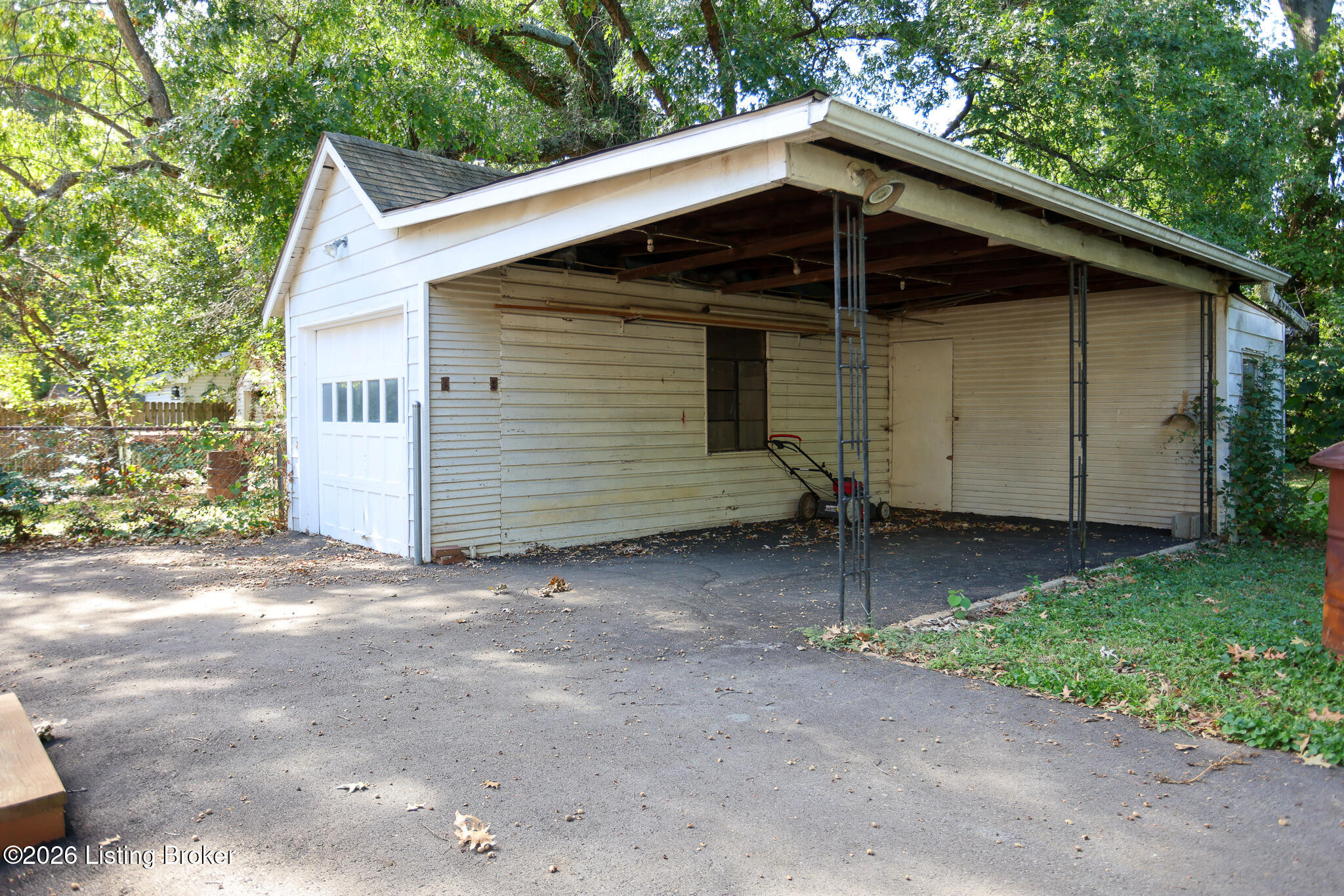 2221 Beargrass Ave Property Photo 38