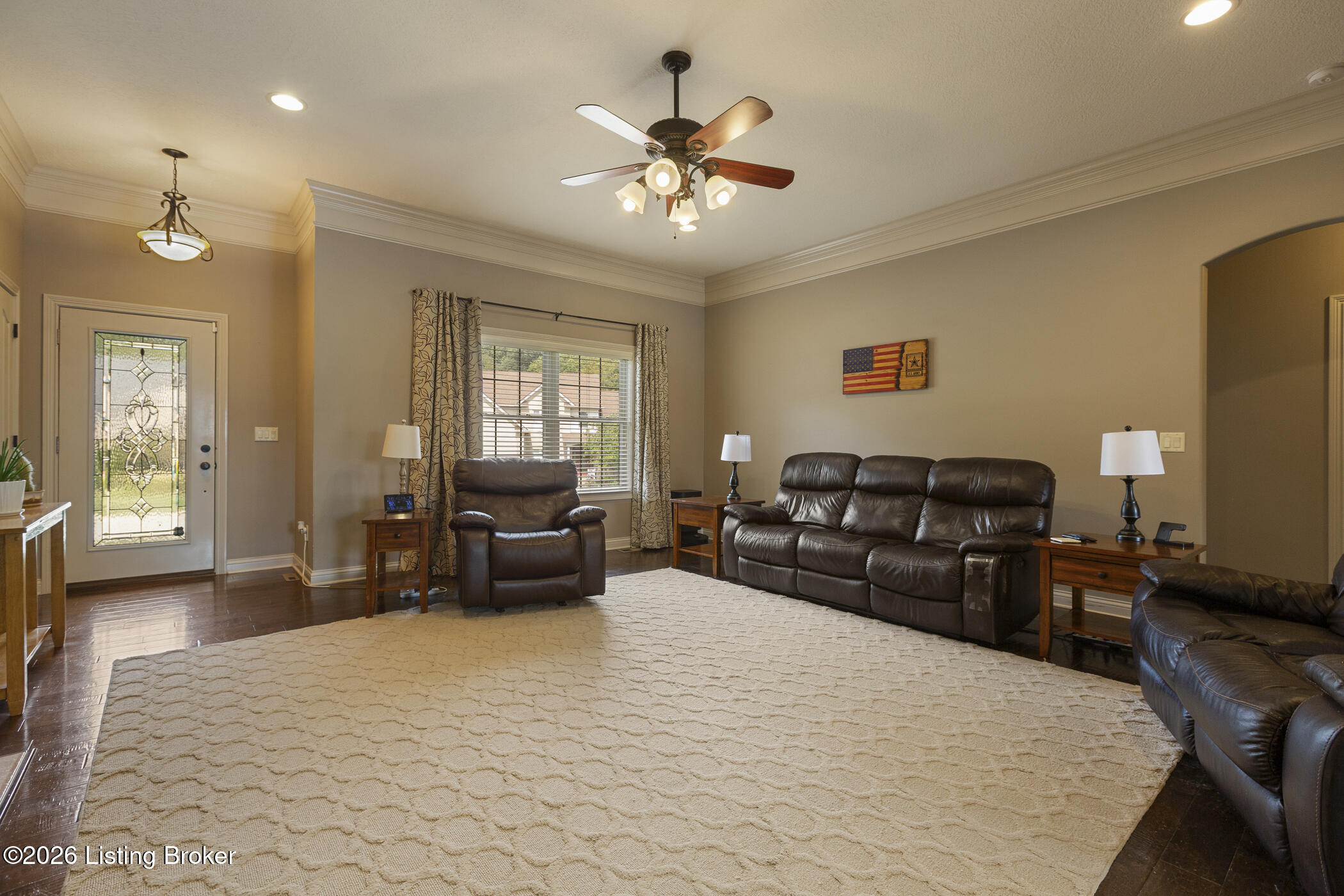 4063 Viewcrest Loop Property Photo 7