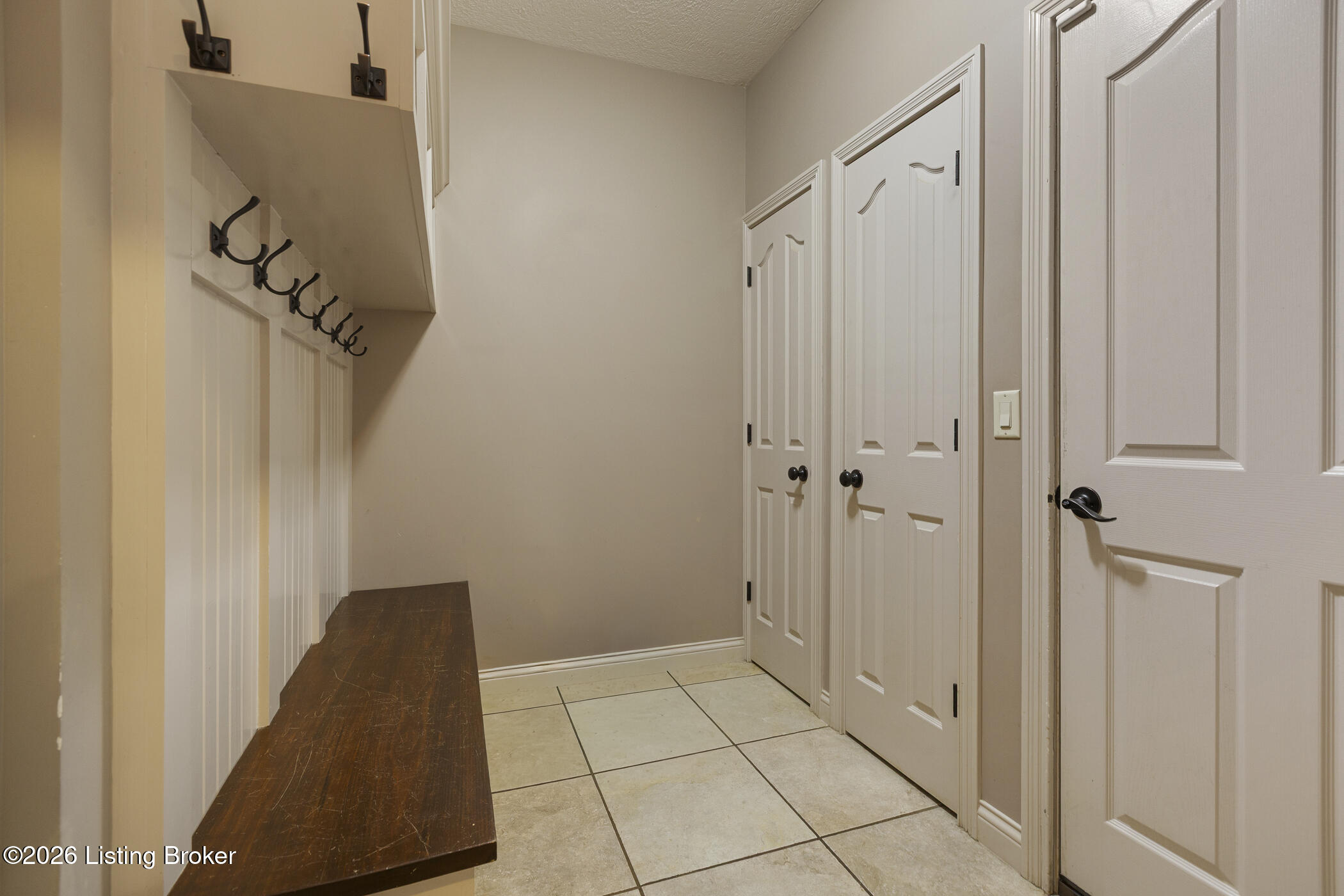 4063 Viewcrest Loop Property Photo 19
