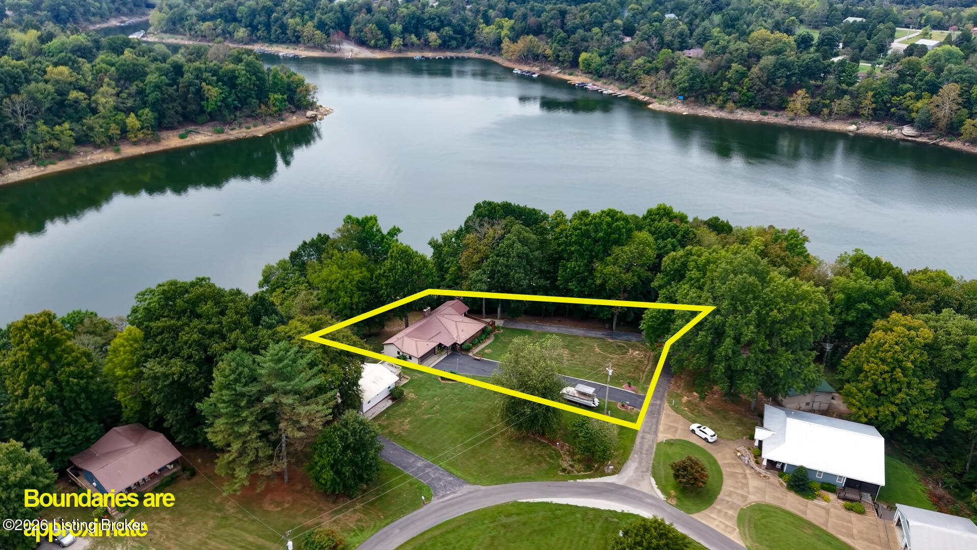 3098 Cannons Point Ln Property Photo 2