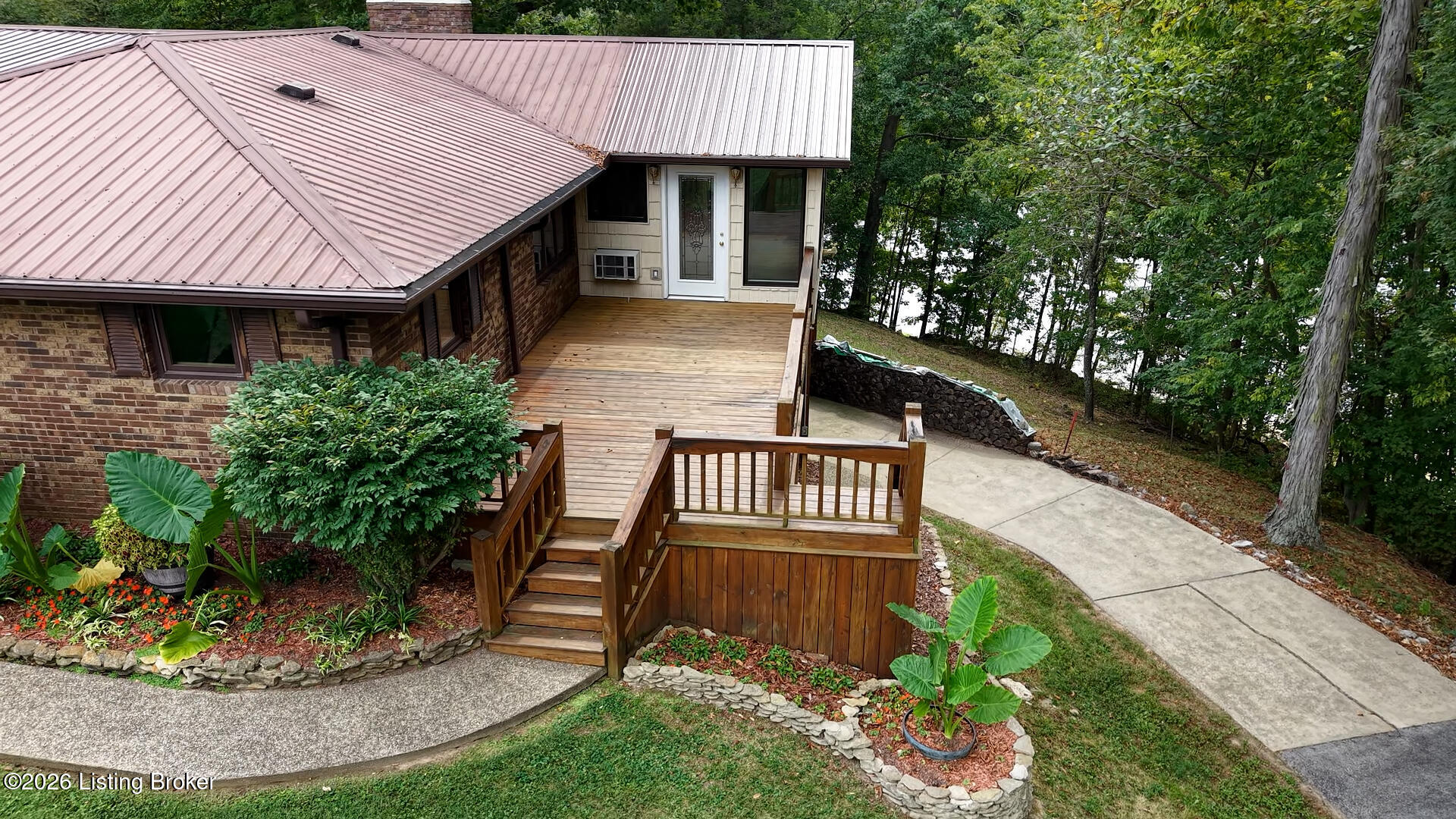 3098 Cannons Point Ln Property Photo 5