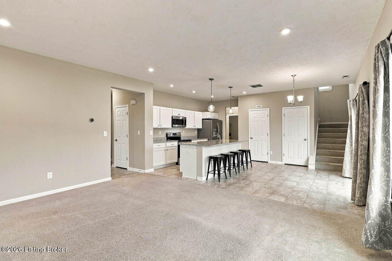 127 Eagles Crest Ct Property Photo 13