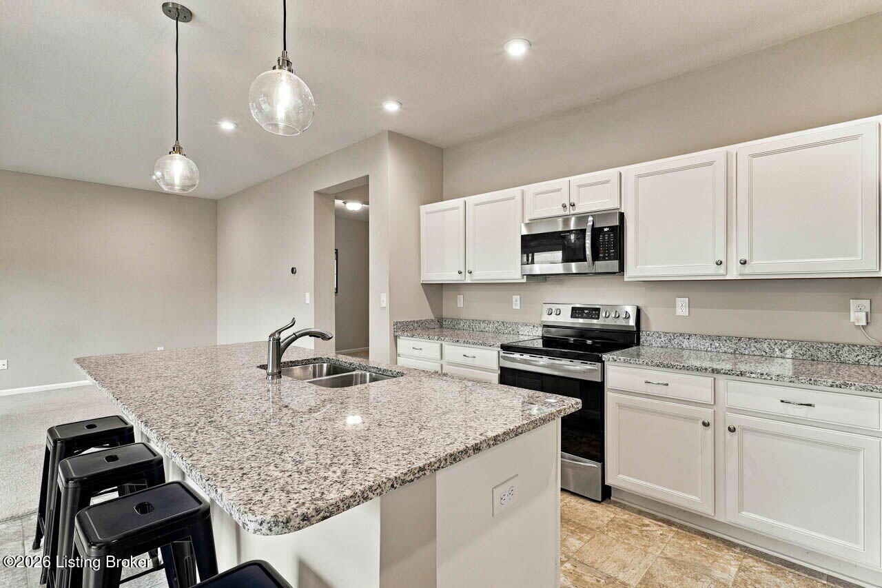 127 Eagles Crest Ct Property Photo 16