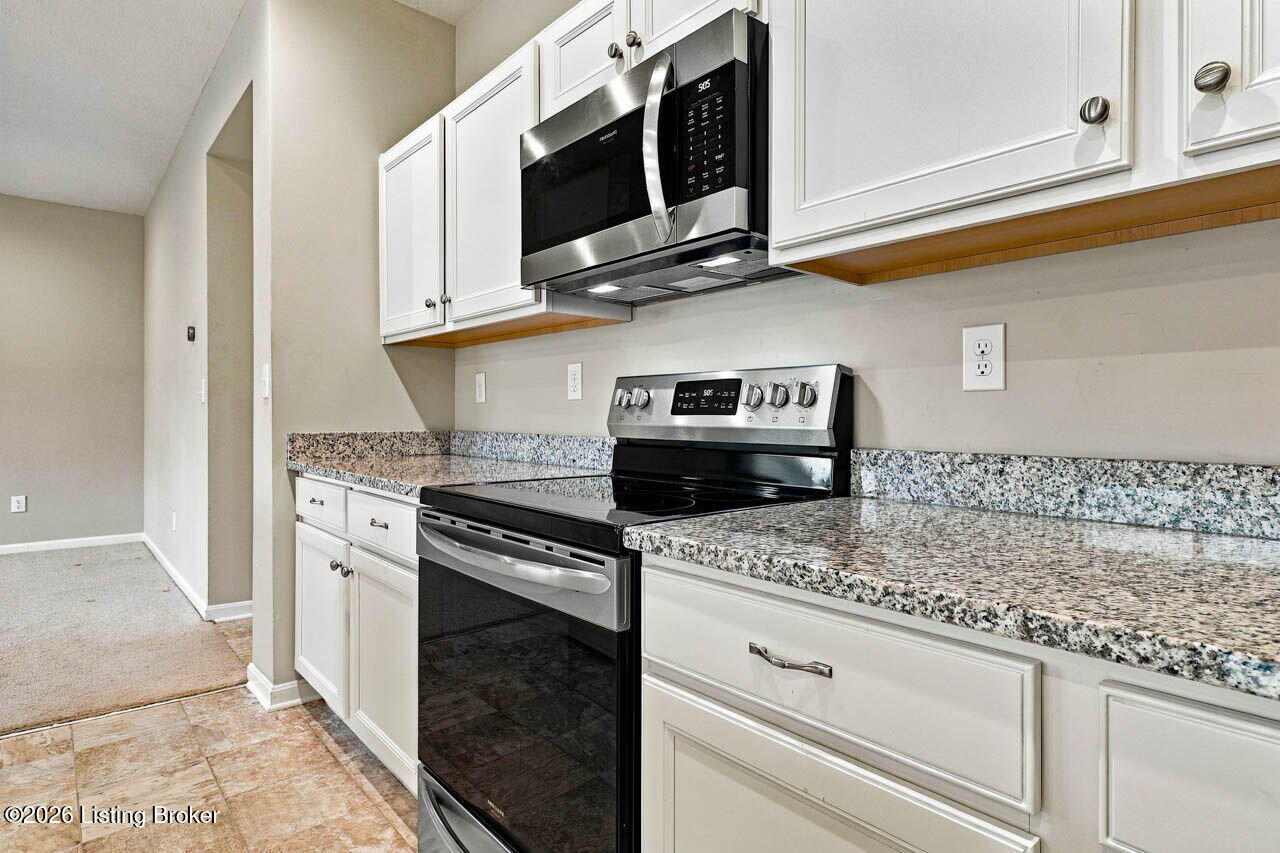 127 Eagles Crest Ct Property Photo 18