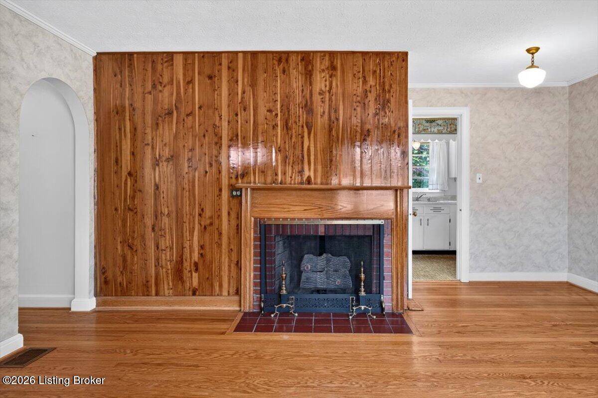 1500 Herr Ln Property Photo 3