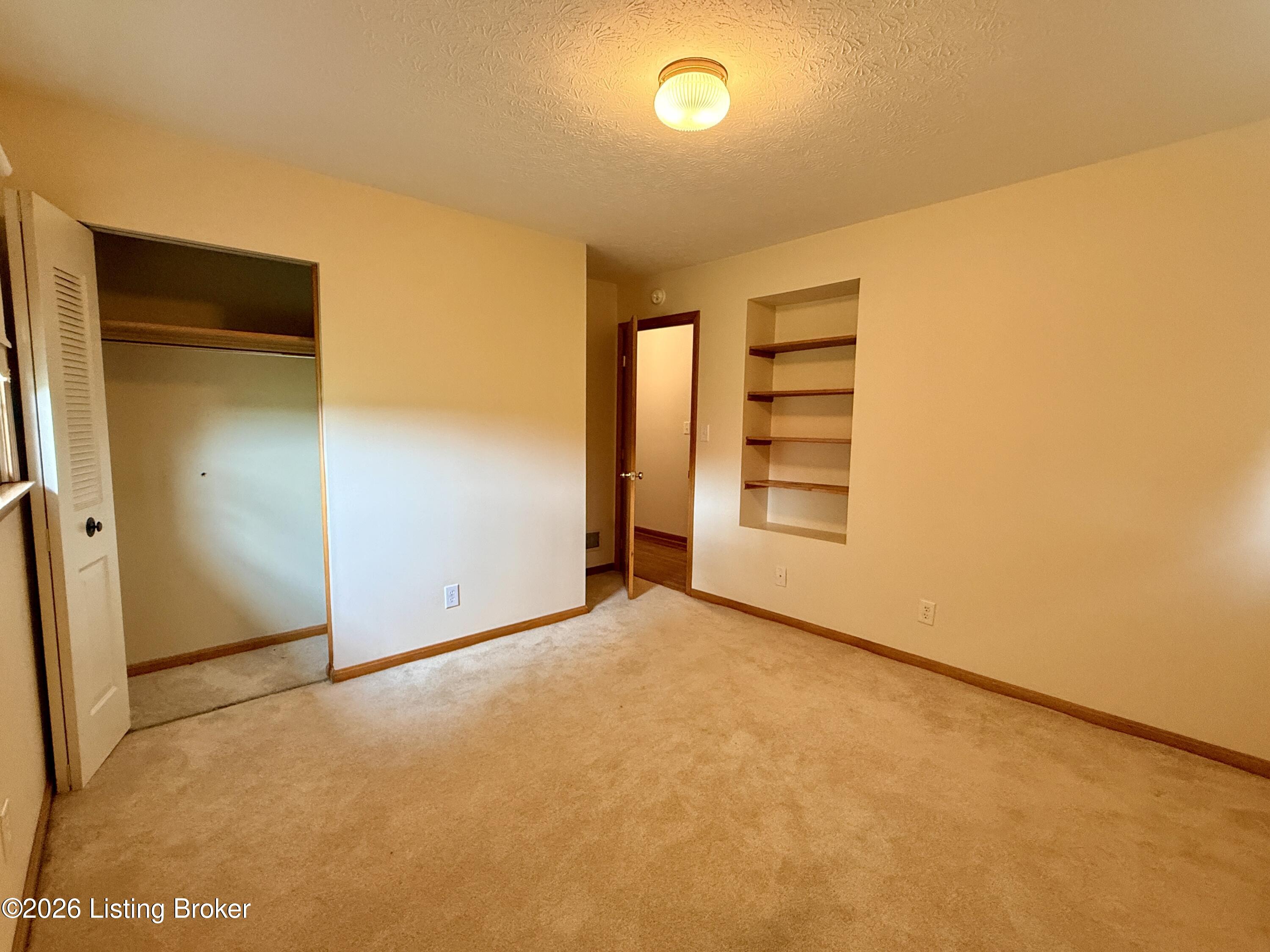 4198 Springfield Rd Property Photo 24