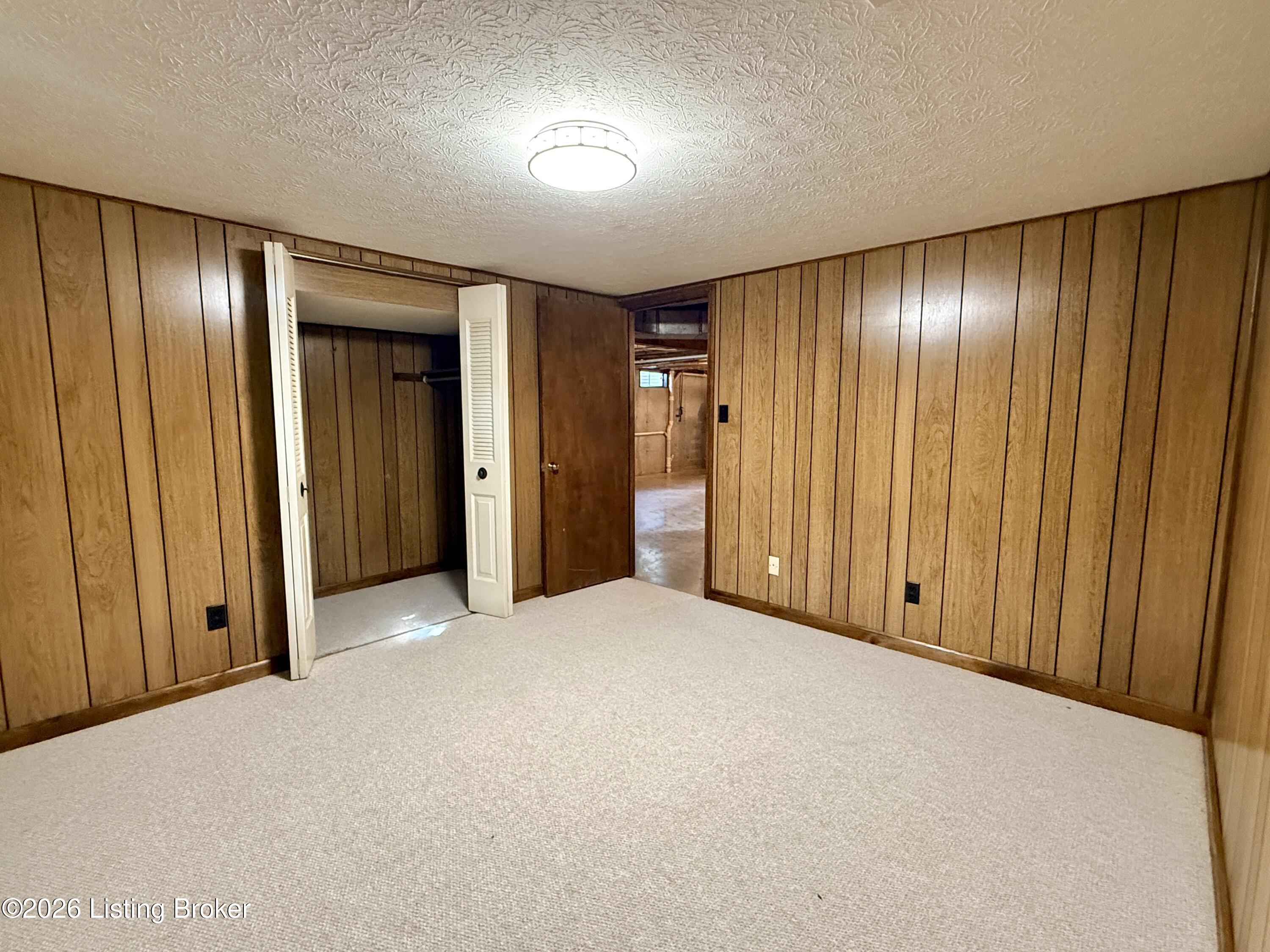 4198 Springfield Rd Property Photo 30