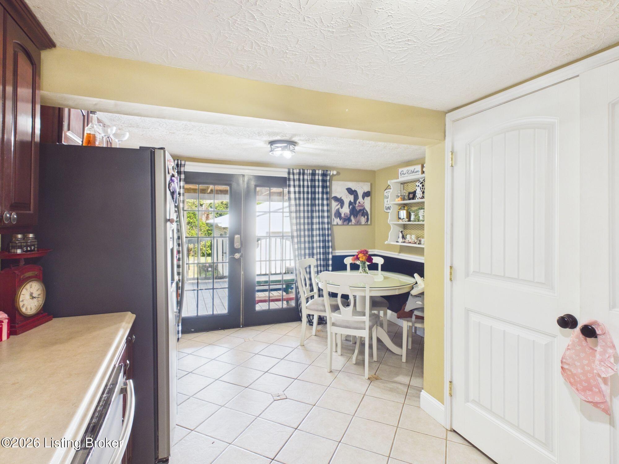 6617 W Orell Rd Property Photo 21