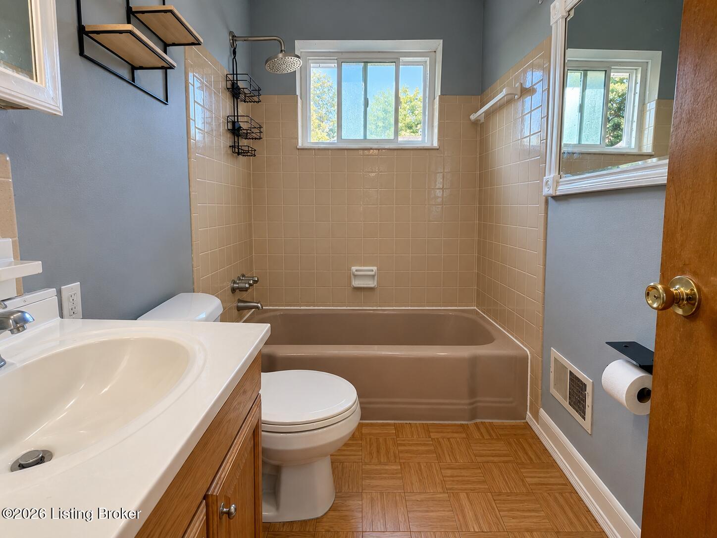7202 Strive Ln Property Photo 9