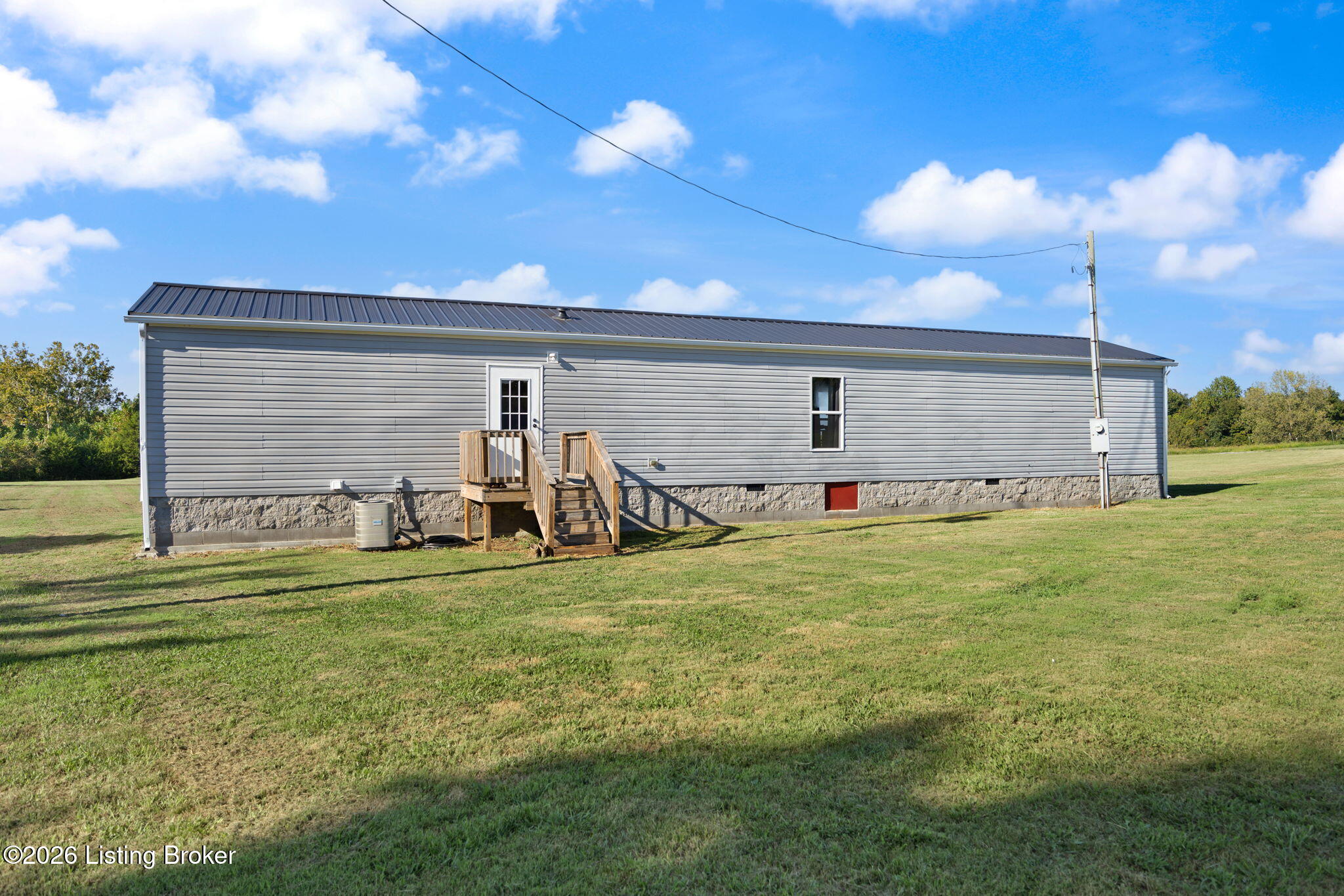 1185 Elliott Rd Property Photo 5