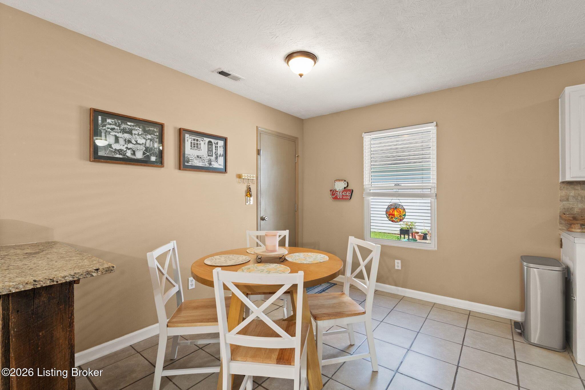 10227 Riverstone Cir Property Photo 9
